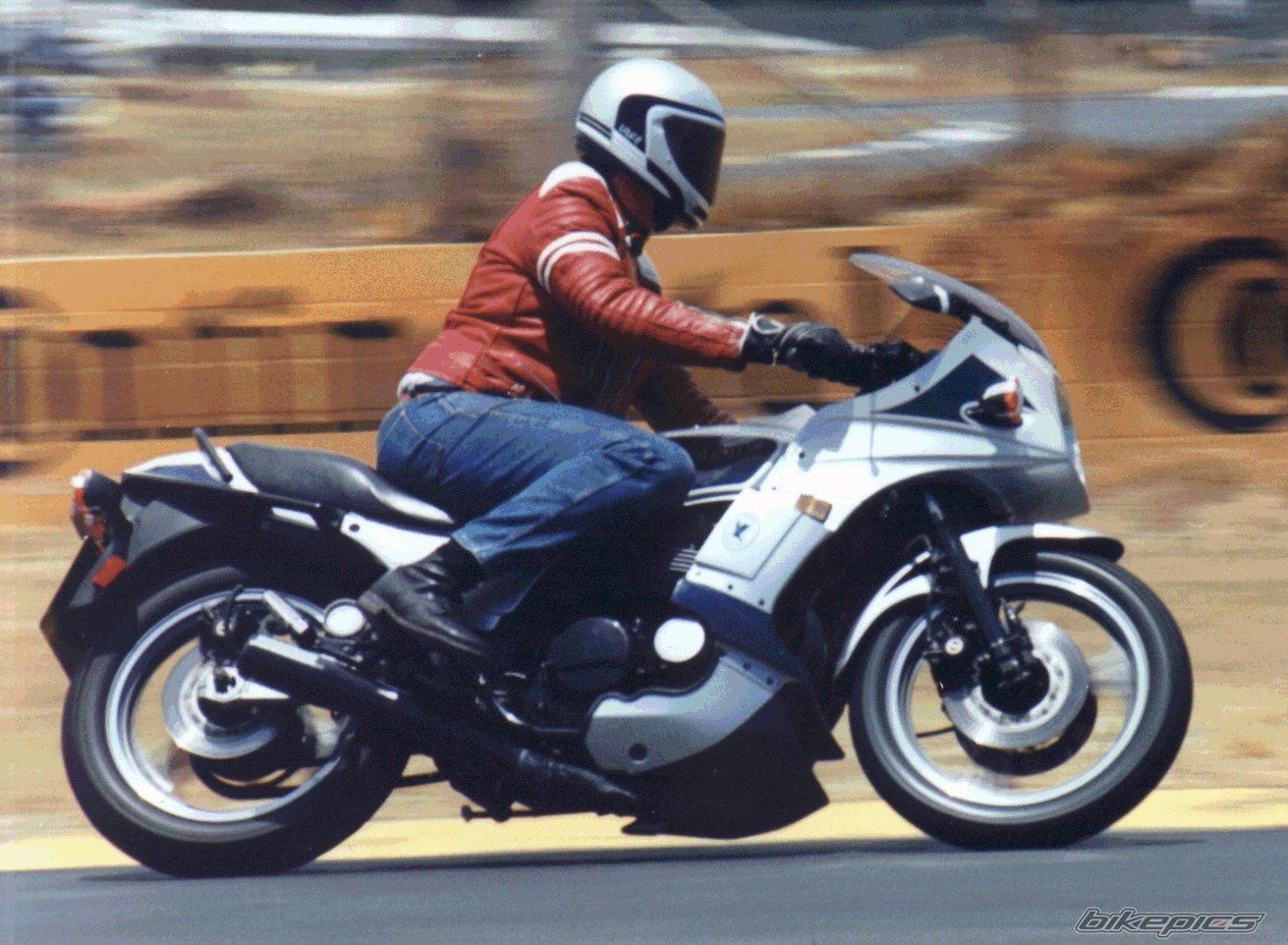 1986 KAWASAKI GPZ 750 | Picture 2092732 motorcycle photo