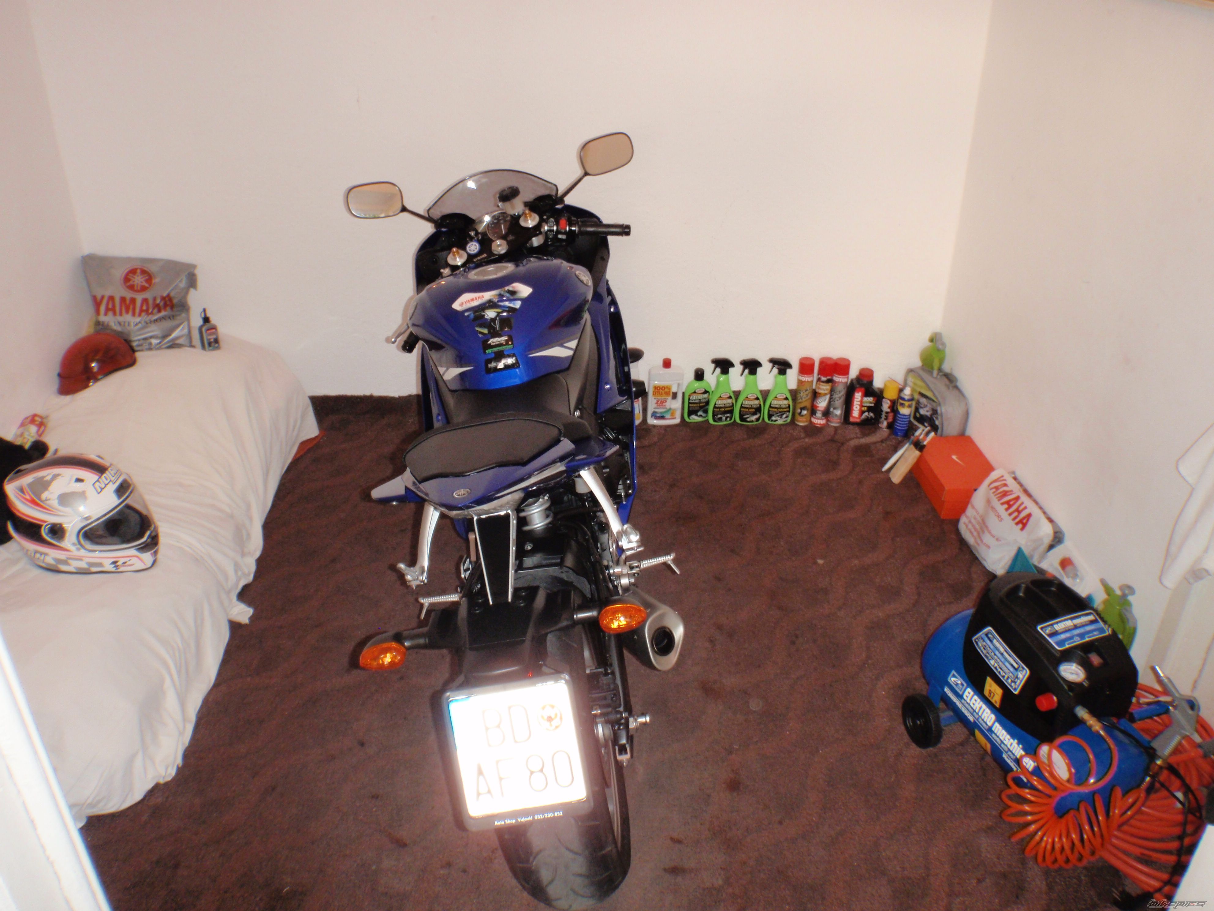 2009 YAMAHA YZF R6 | Picture 2093588 motorcycle photo