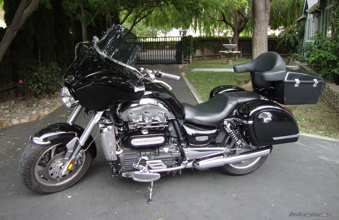 2007 TRIUMPH ROCKET III | Picture 2094434 motorcycle photo