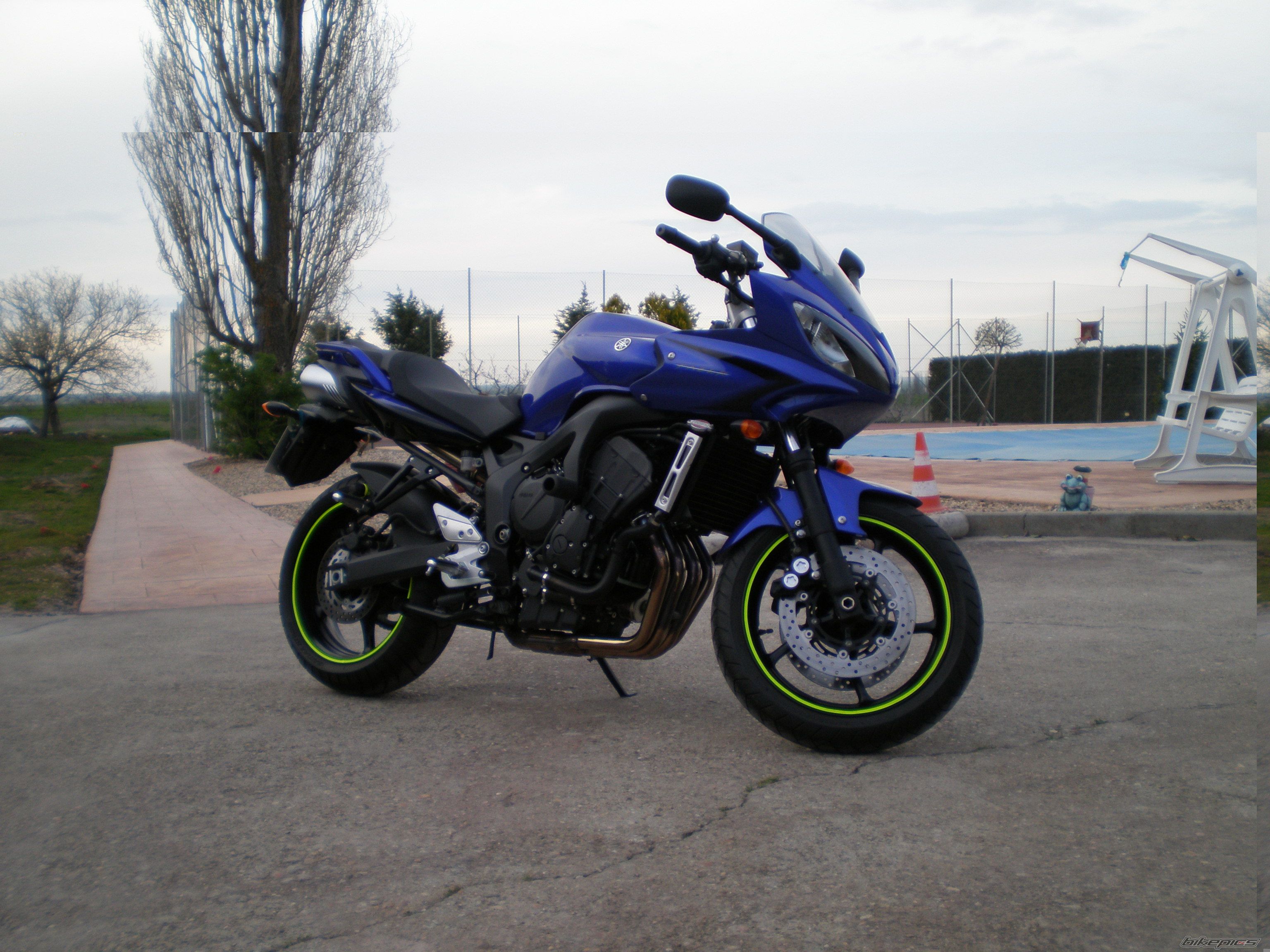 2009 YAMAHA FZ6S | Picture 2094619 motorcycle photo