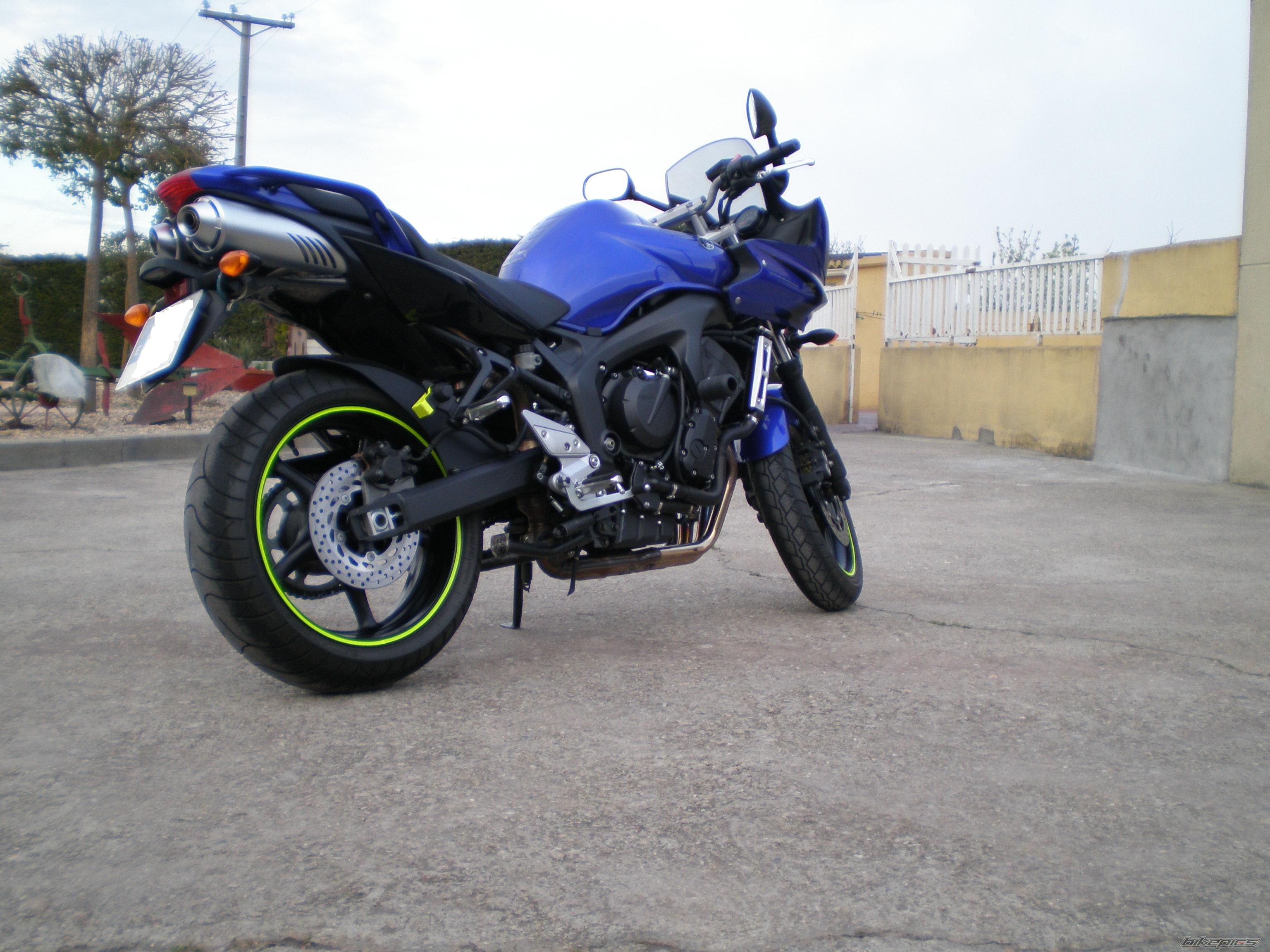 2009 YAMAHA FZ6S | Picture 2094621 motorcycle photo