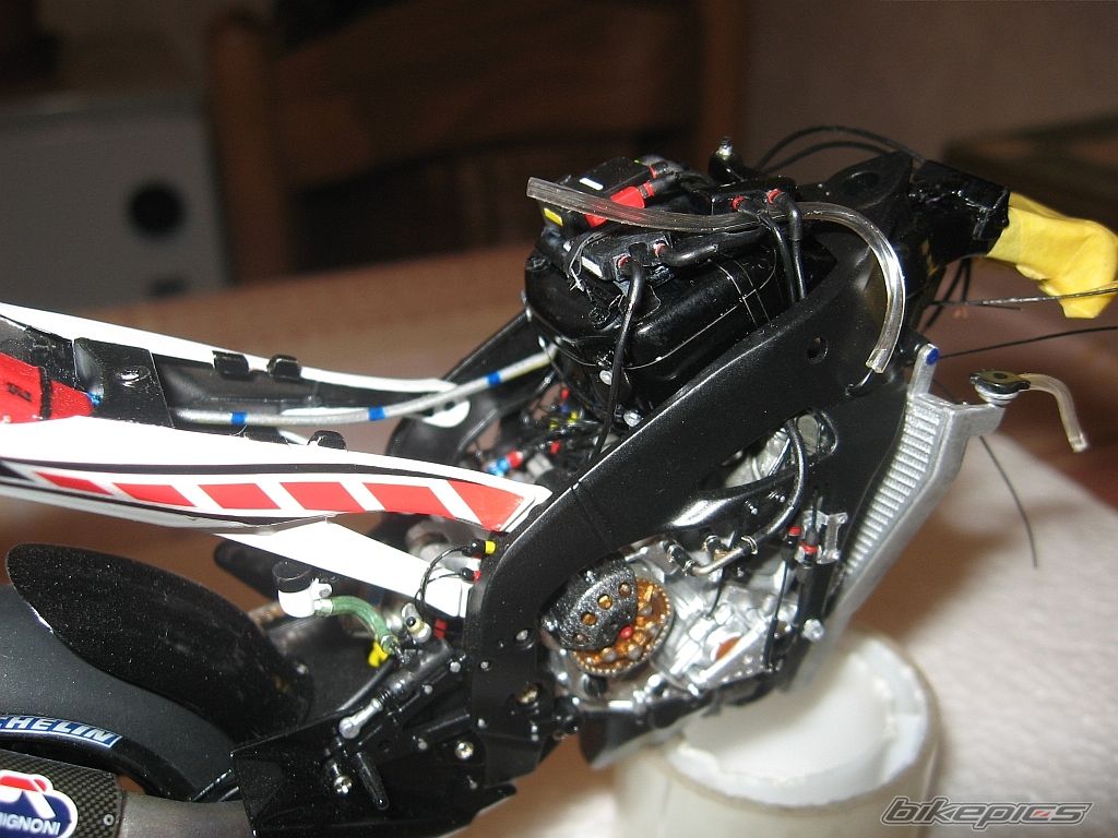 2005 YAMAHA YZR M1 | Picture 2094648 motorcycle photo
