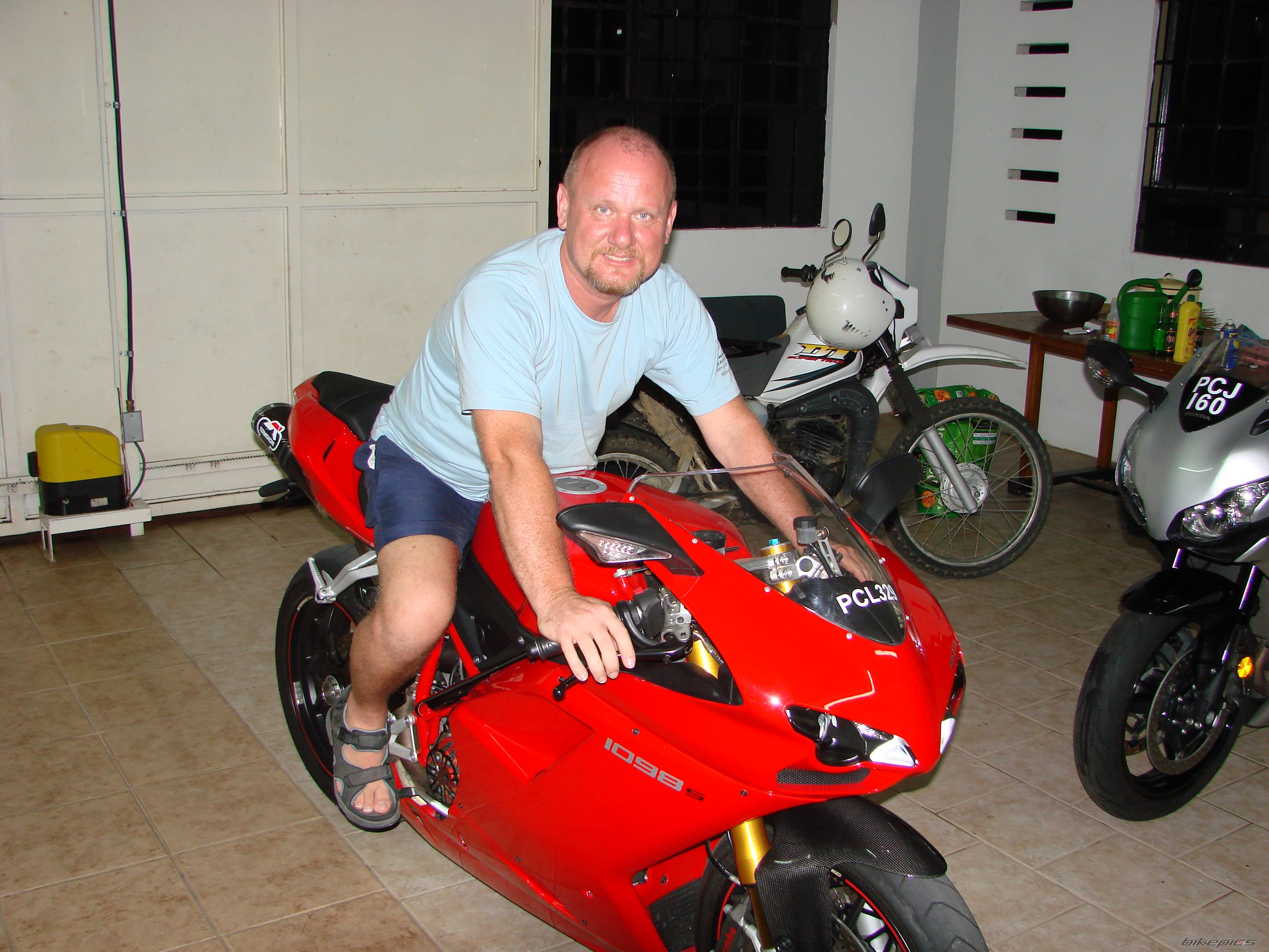 2004 DUCATI MULTISTRADA 1000S DS | Picture 2096207 motorcycle photo