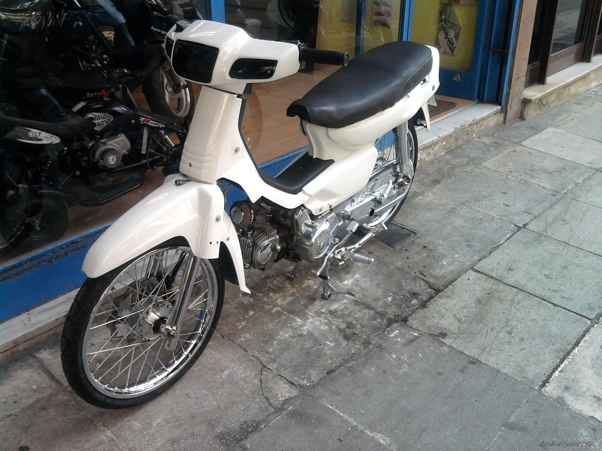 2010 HONDA ASTREA GRAND | Picture 2096737 motorcycle photo