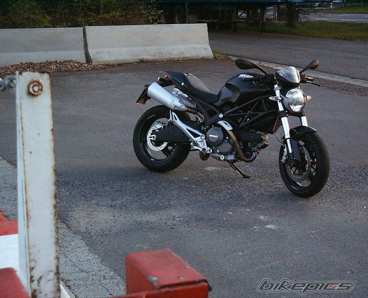 2008 DUCATI MONSTER 696 | Picture 2097330 motorcycle photo