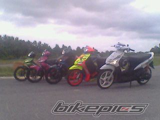2010 YAMAHA 135 LC | Picture 2099609 motorcycle photo