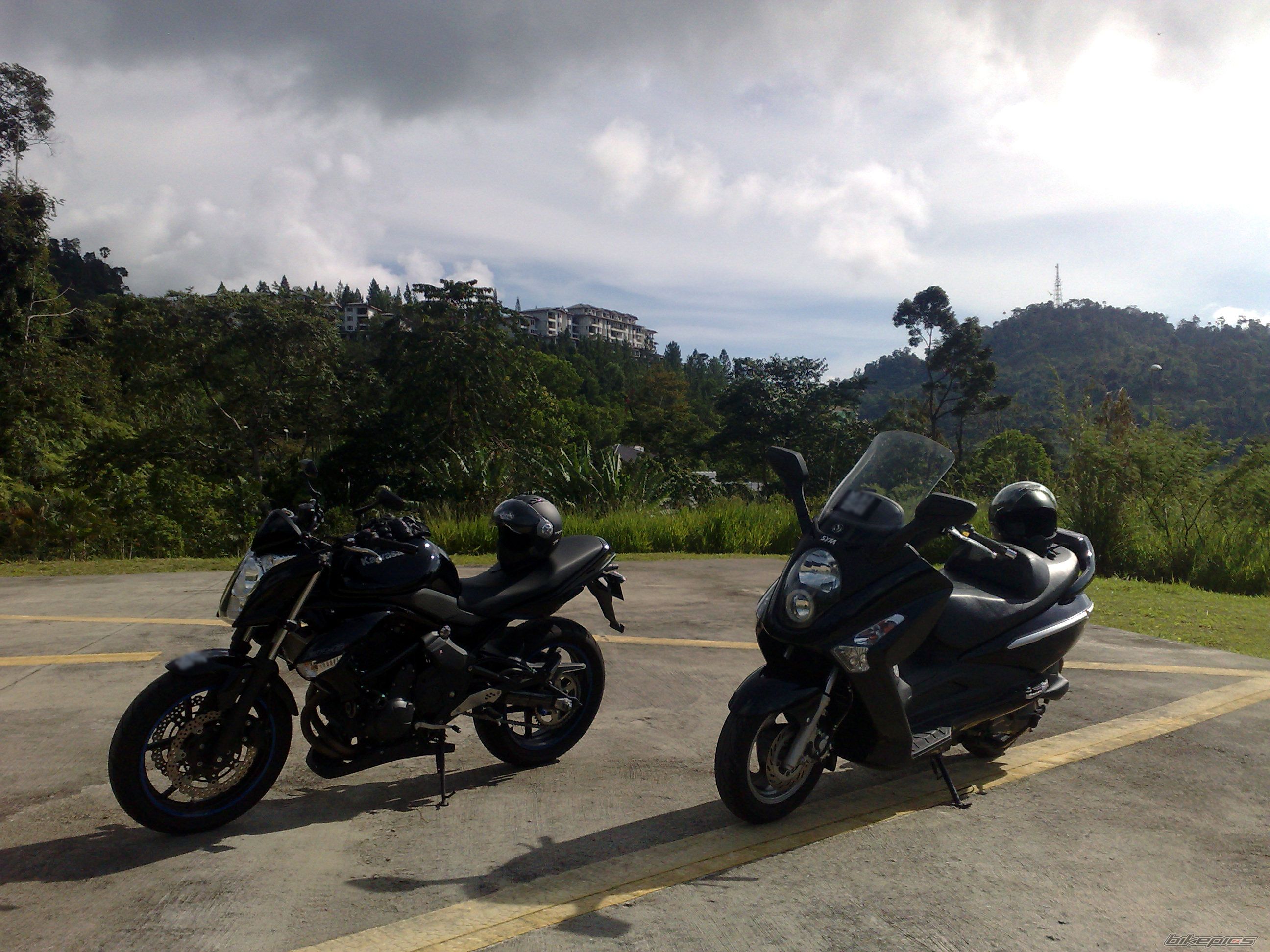 2010 KAWASAKI ER 6N | Picture 2100604 motorcycle photo