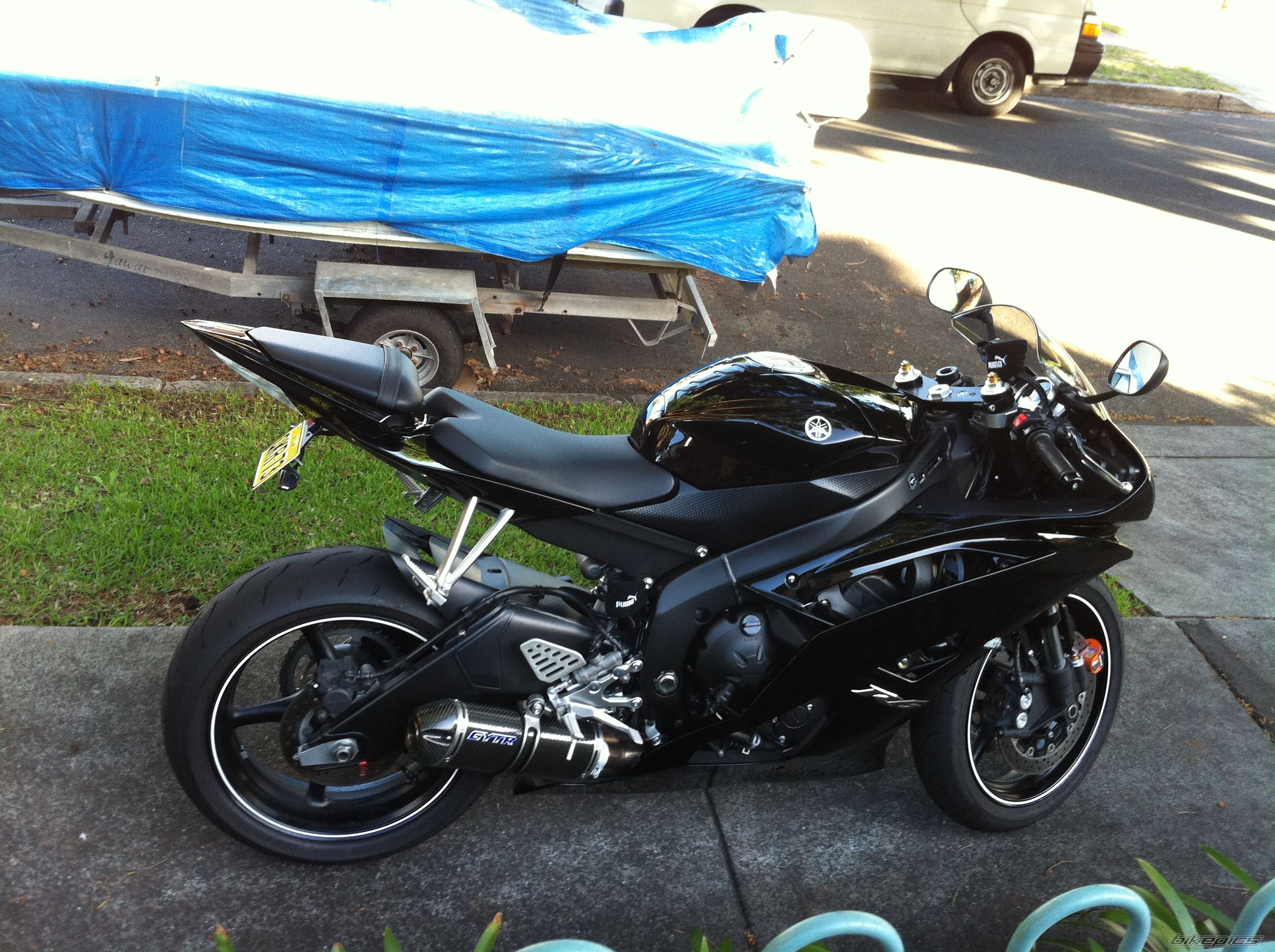 2010 YAMAHA YZF R6 | Picture 2102810 motorcycle photo