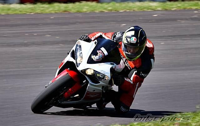 2008 YAMAHA YZF R1 | Picture 2102957 motorcycle photo