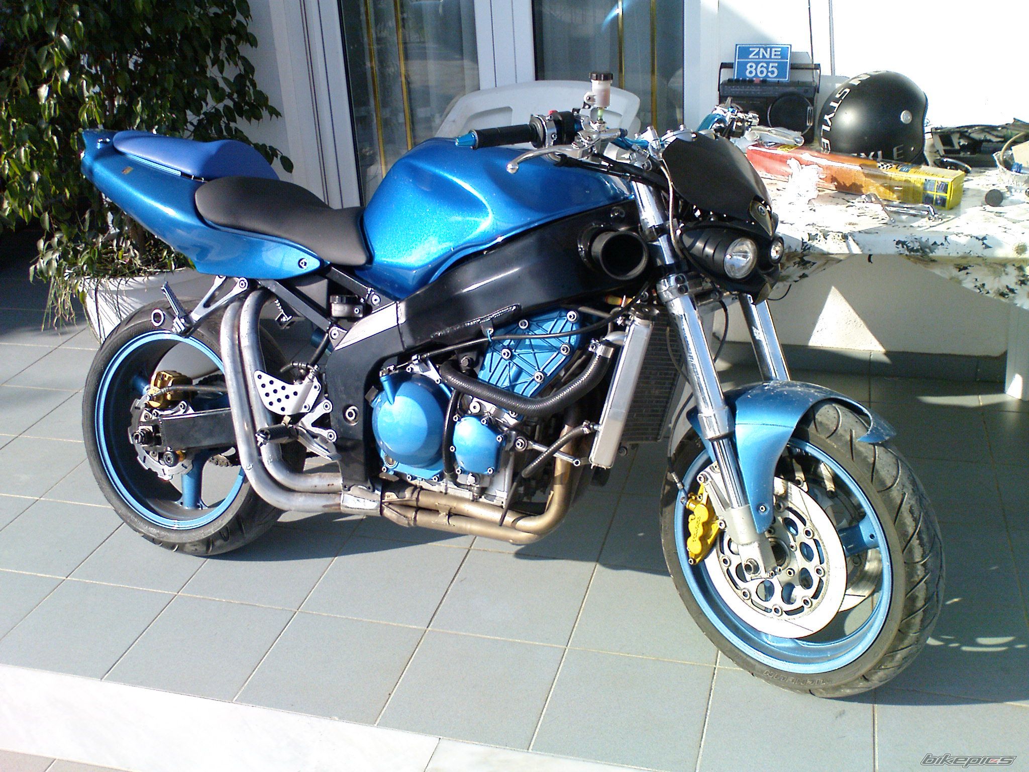 2010 KAWASAKI ZX 6R | Picture 2103326 motorcycle photo
