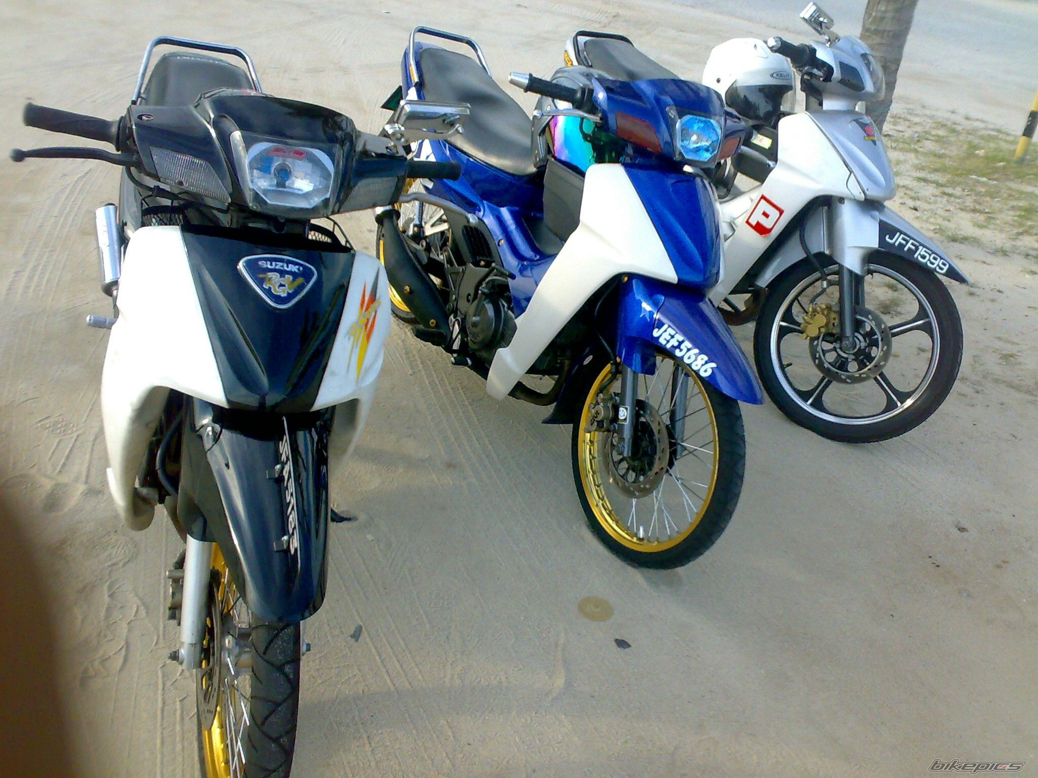 1995 SUZUKI RG 110 | Picture 2104211 motorcycle photo