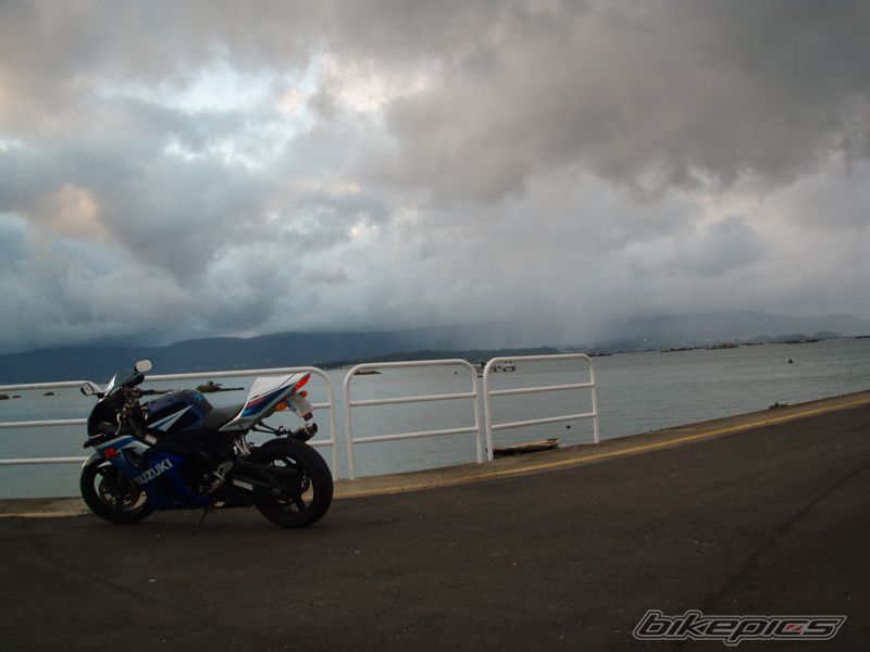 2005 SUZUKI GSX R 600 | Picture 2104442 motorcycle photo