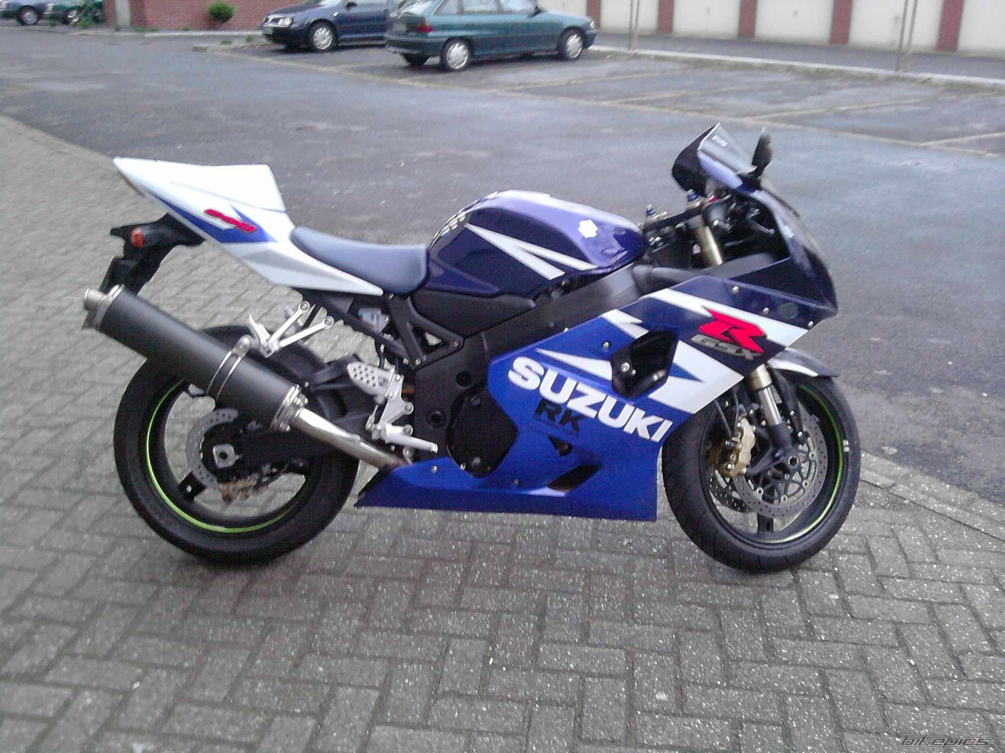 2004 SUZUKI GSX R 600 | Picture 2104829 motorcycle photo