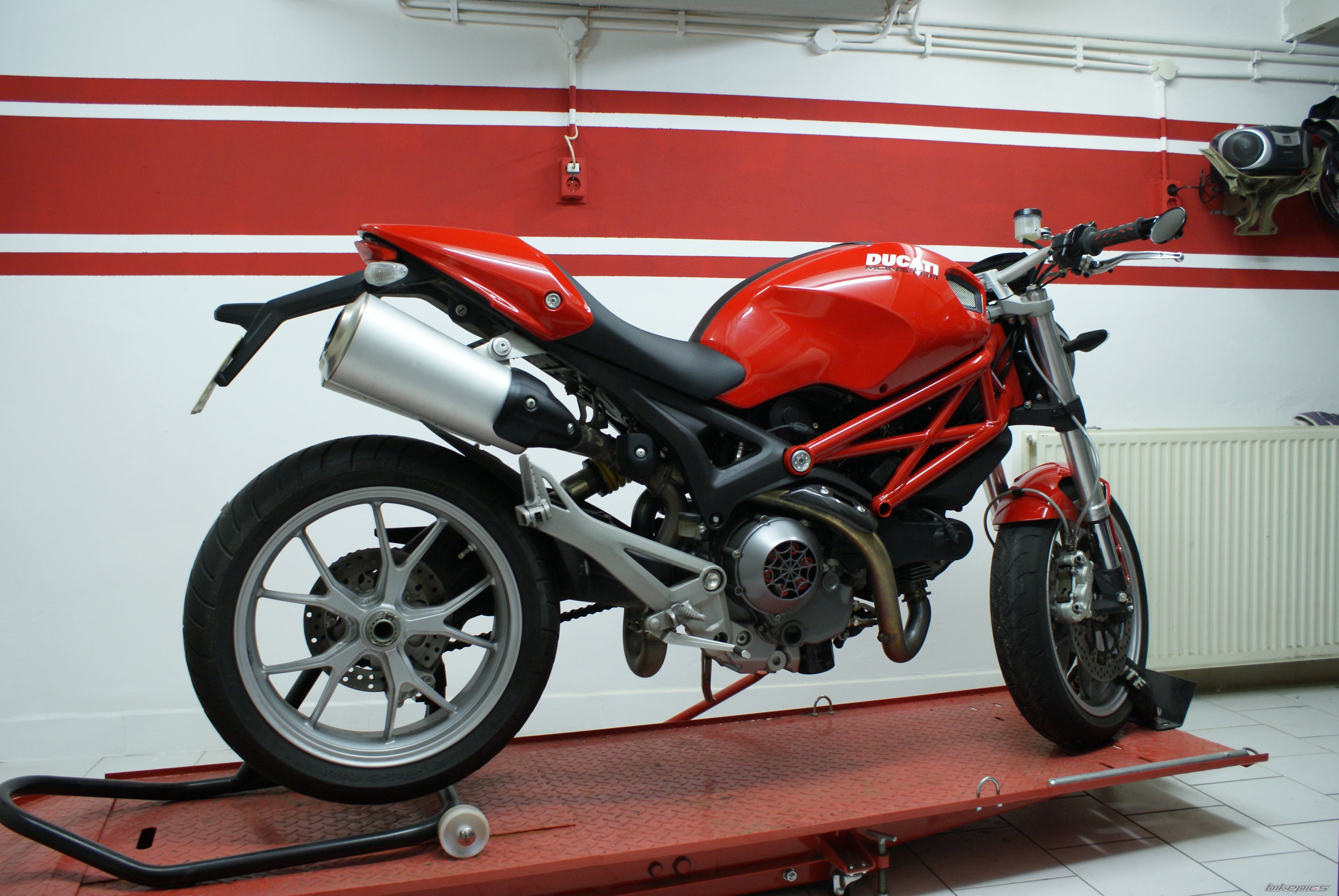 2009 DUCATI MONSTER 1100 | Picture 2104879 motorcycle photo