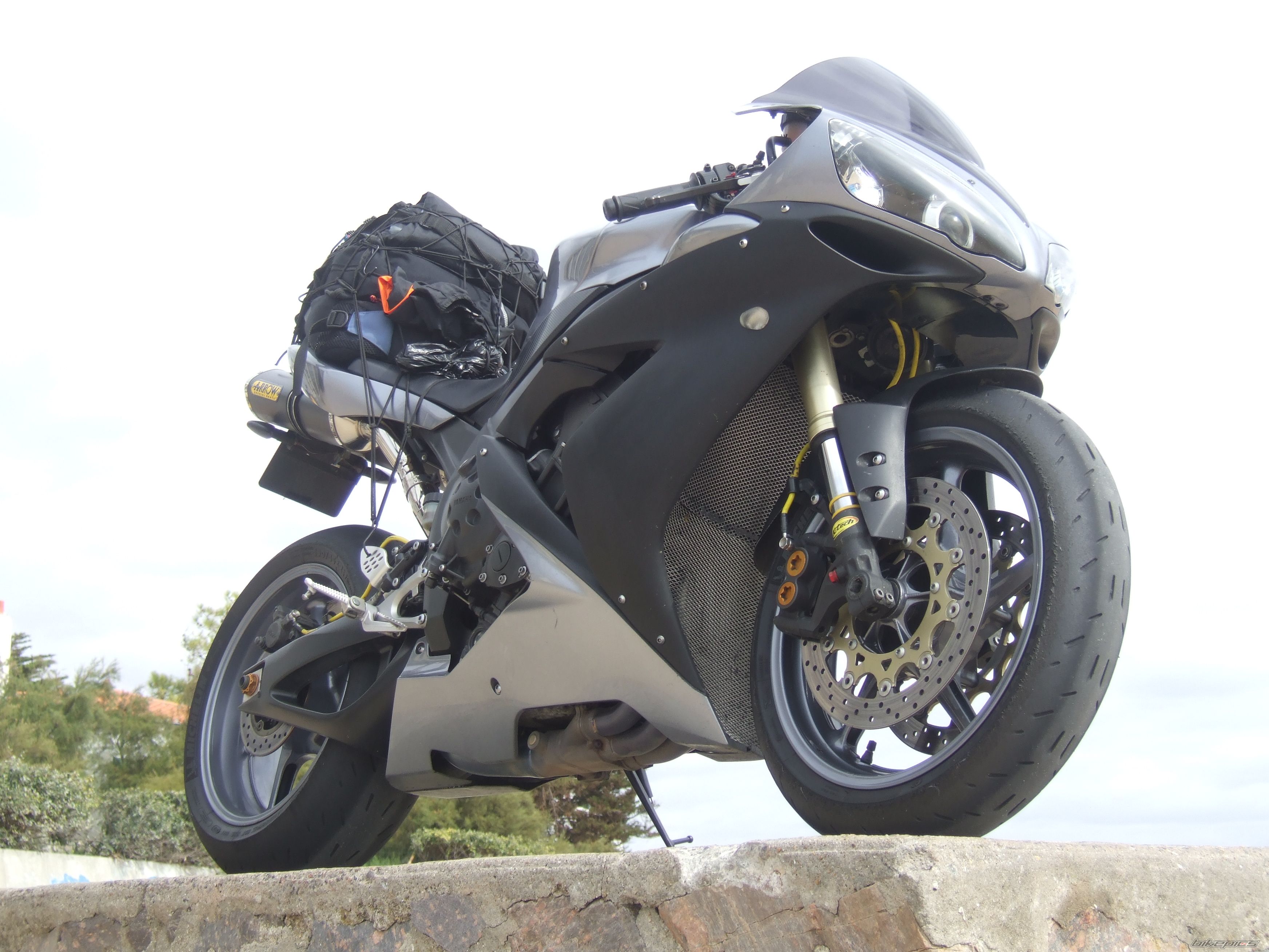 2005 YAMAHA YZF R1 | Picture 2106999 motorcycle photo