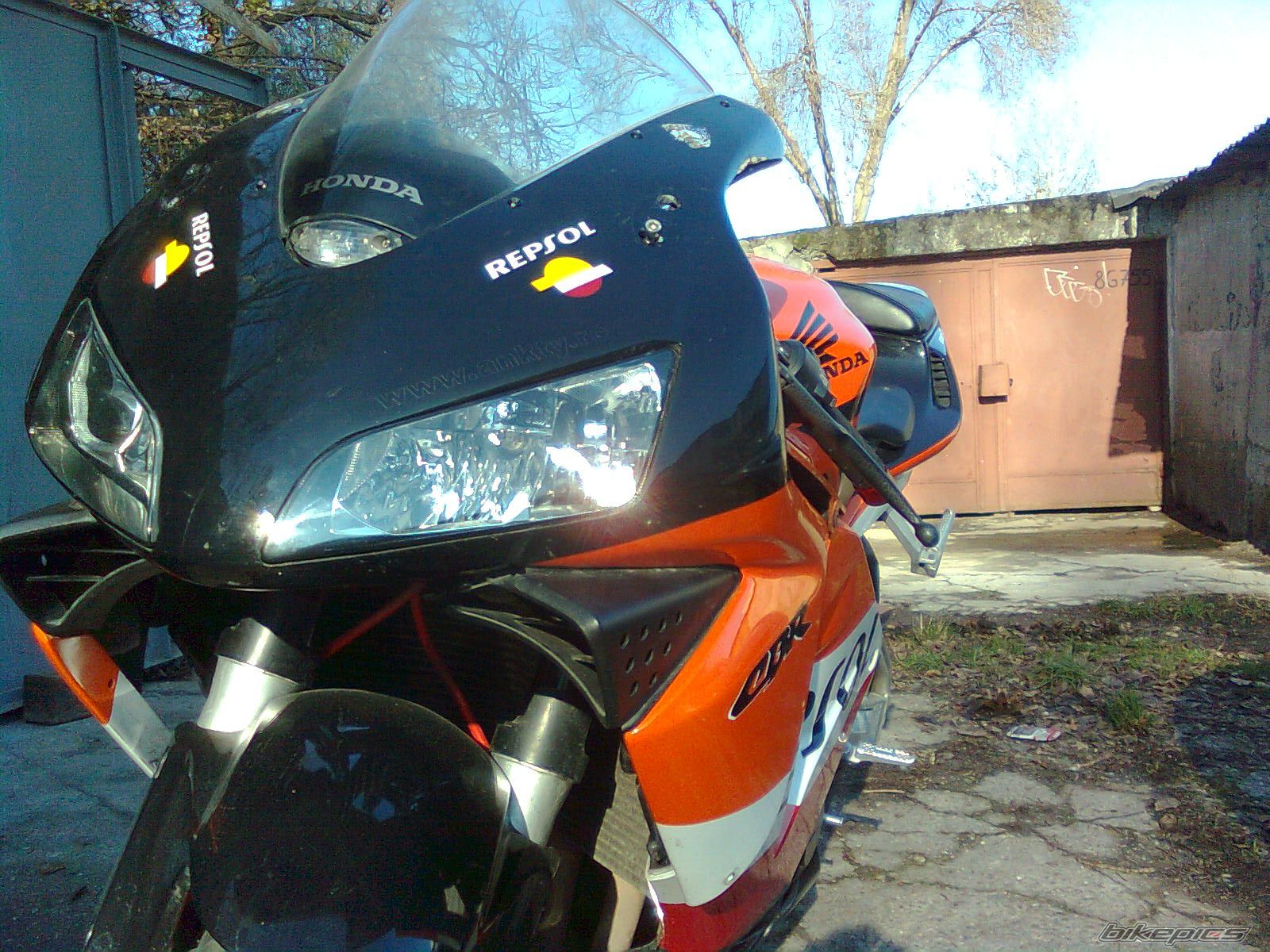 2004 HONDA CBR 600 RR | Picture 2109907 motorcycle photo