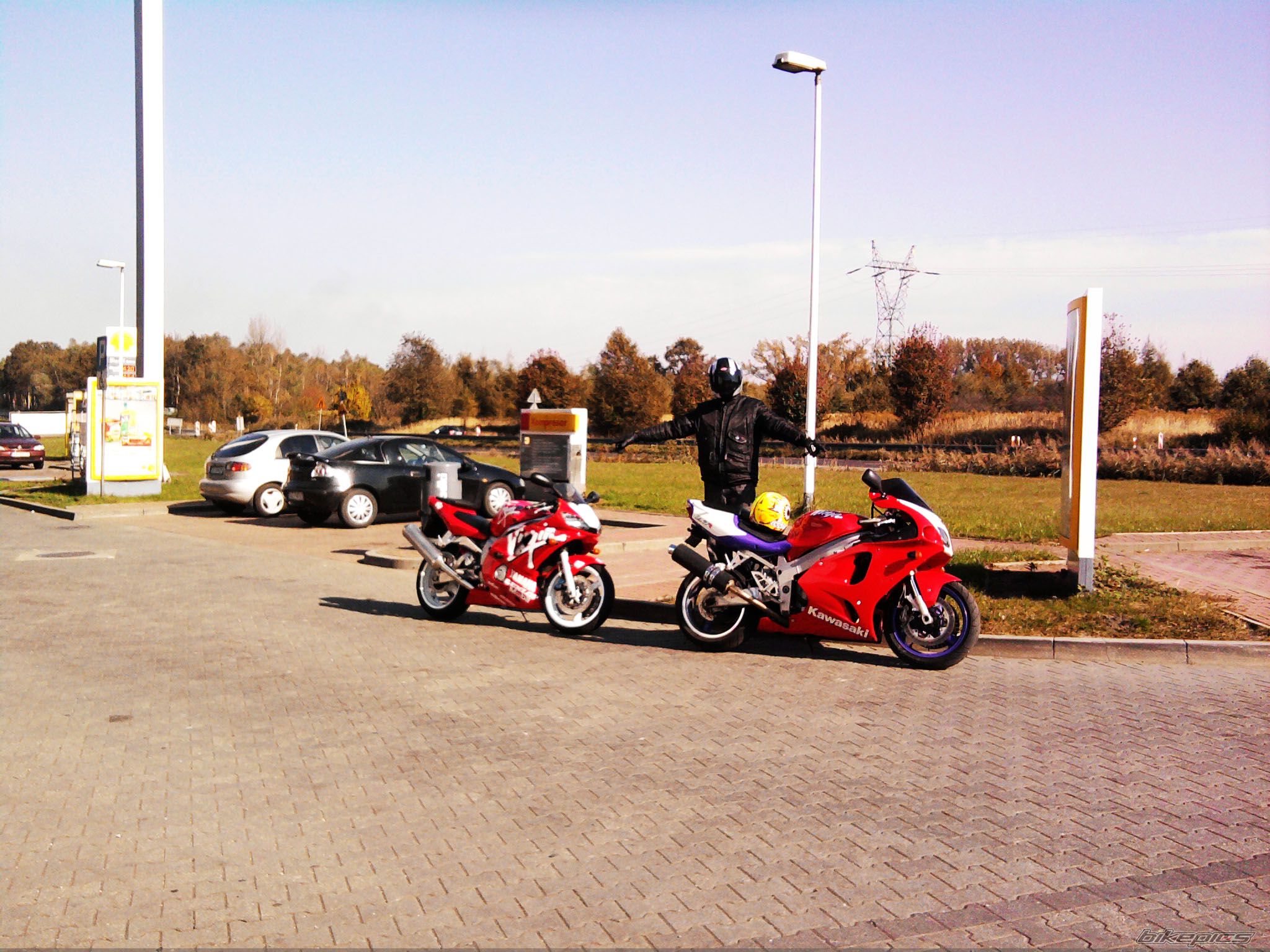 2000 YAMAHA YZF R6 | Picture 2110130 motorcycle photo