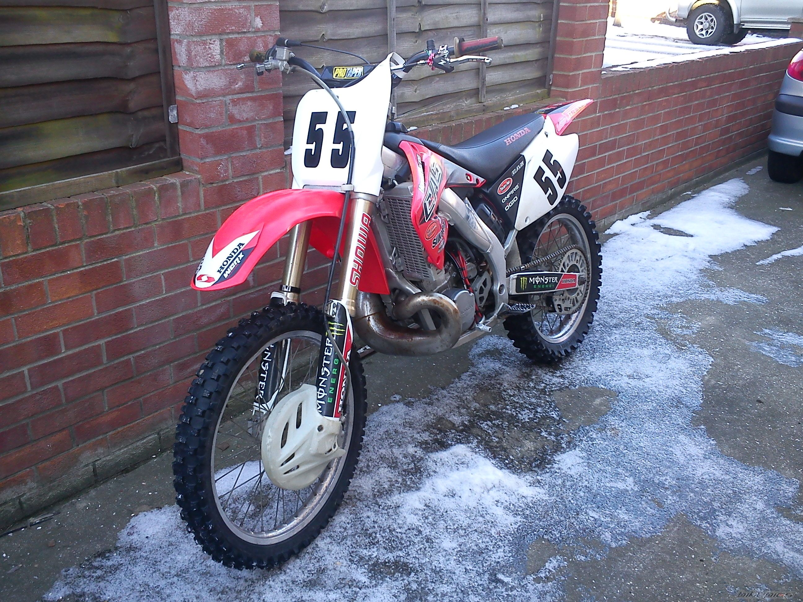2002 HONDA CR 250 | Picture 2110679 motorcycle photo