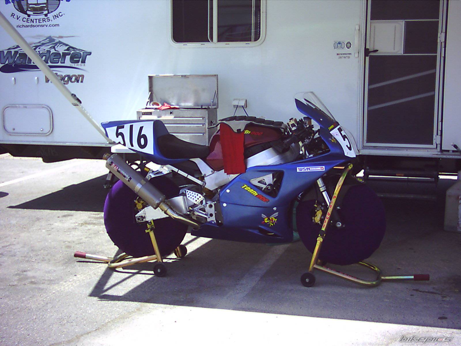 2000 HONDA CBR 900 | Picture 211137 motorcycle photo