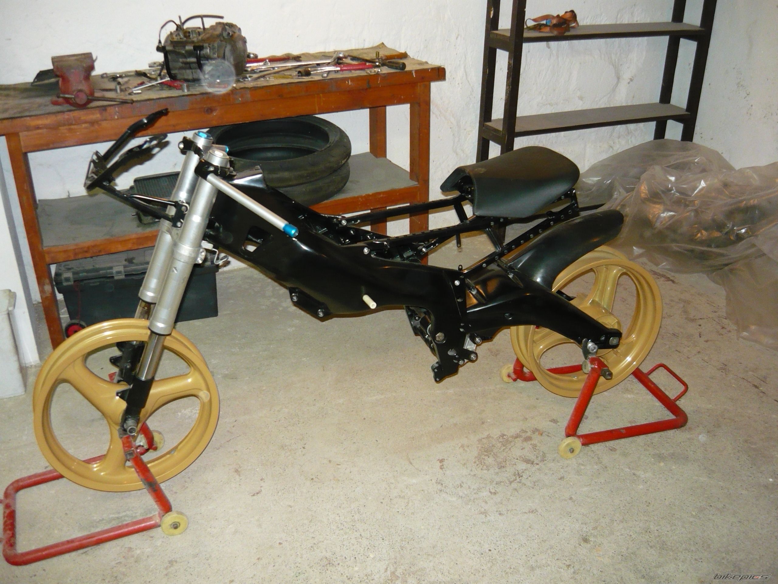 2010 APRILIA RS 125 | Picture 2111445 motorcycle photo