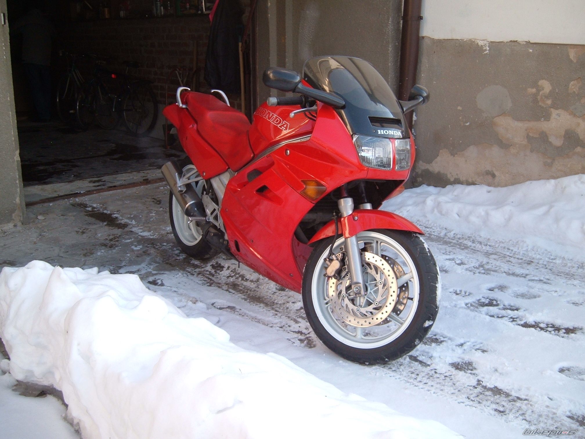 1991 HONDA VFR 750 | Picture 2111693 motorcycle photo