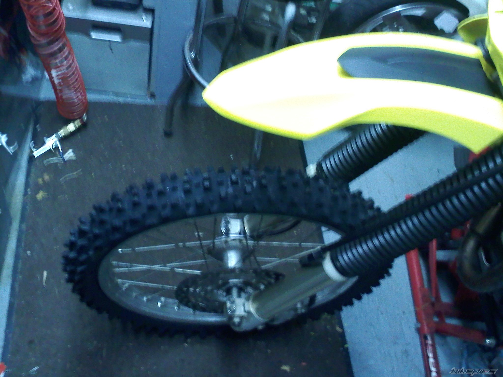 2002 SUZUKI DRZ 400 | Picture 2112183 motorcycle photo