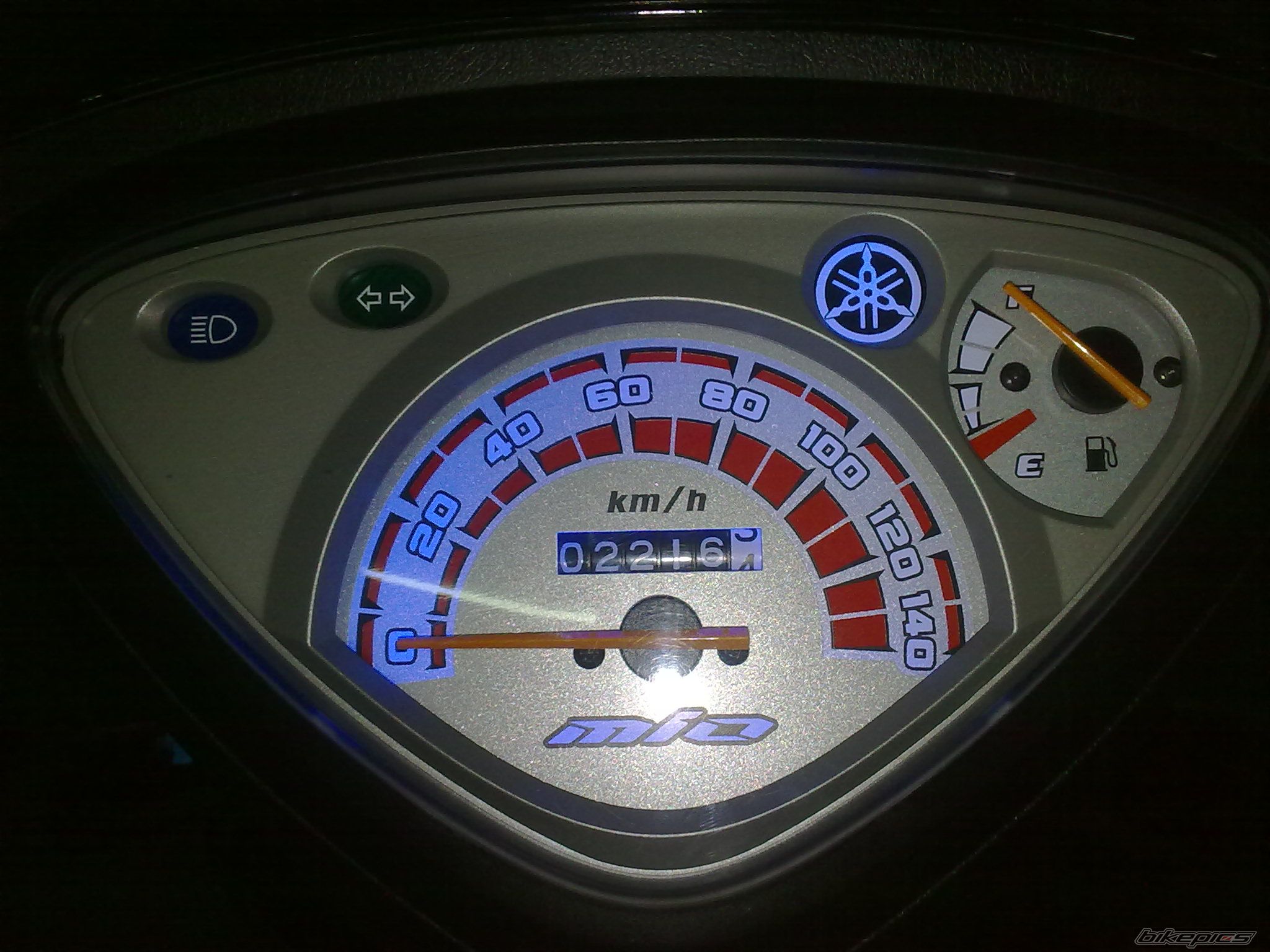 2010 YAMAHA MIO | Picture 2112516 motorcycle photo