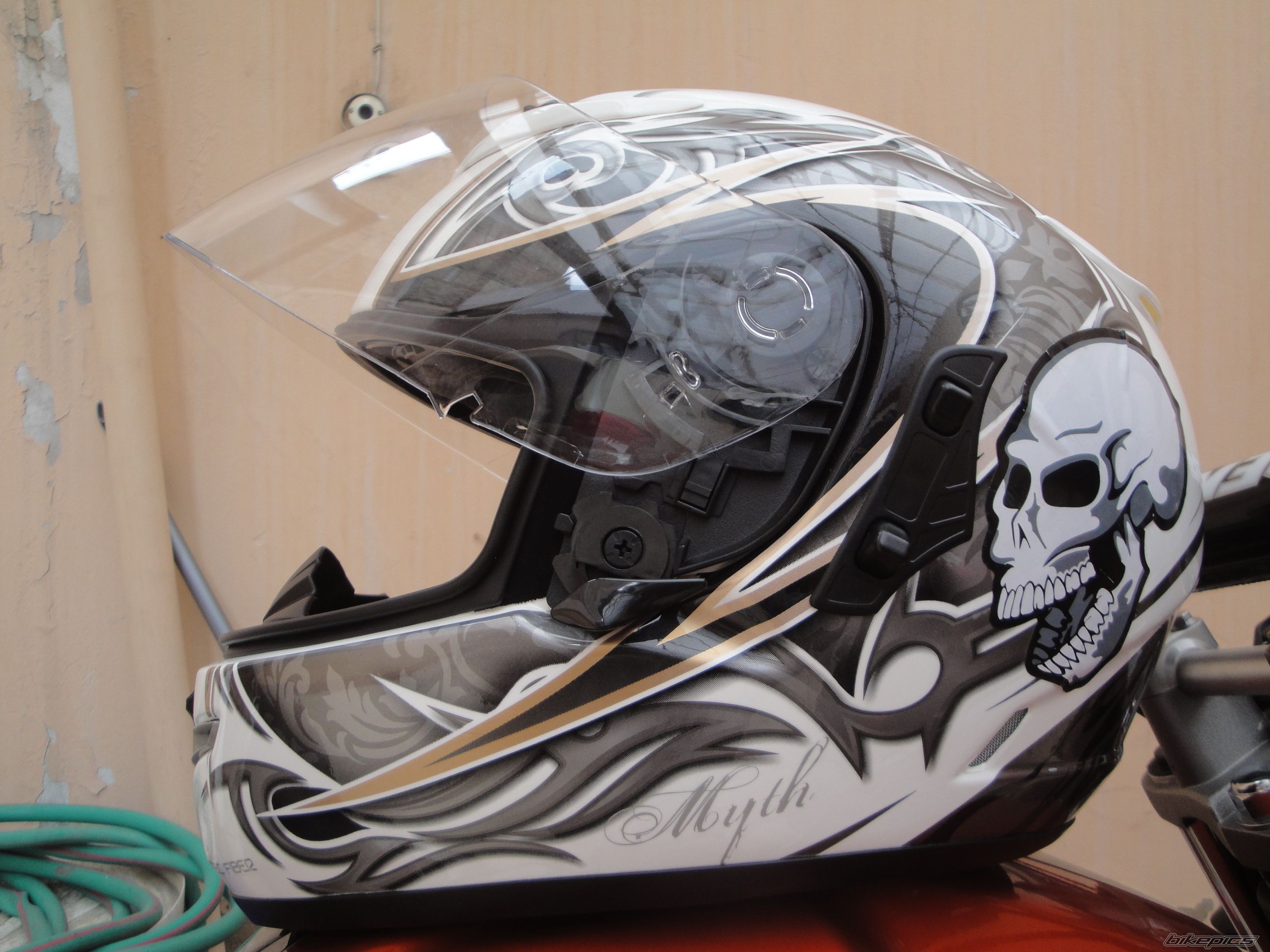    | Picture 2114795 motorcycle photo