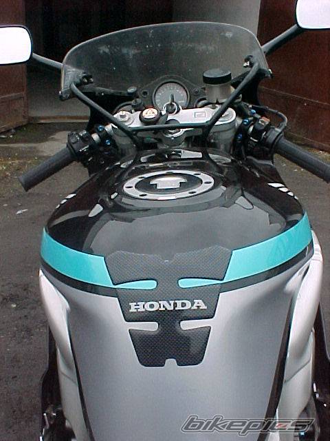 1994 HONDA CBR 400 | Picture 21148 motorcycle photo