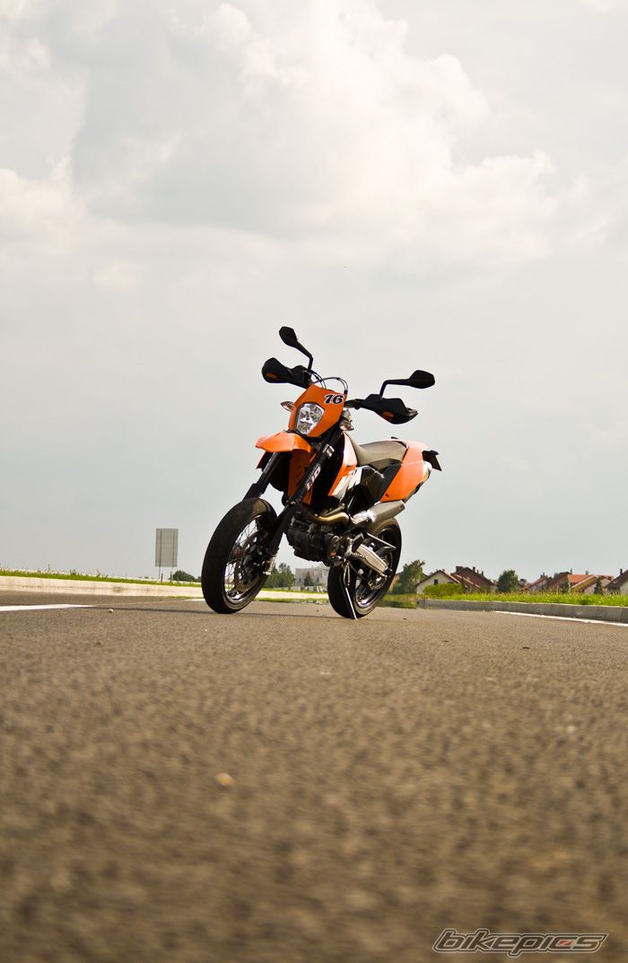 2008 KTM 690 SUPERMOTO | Picture 2116524 motorcycle photo