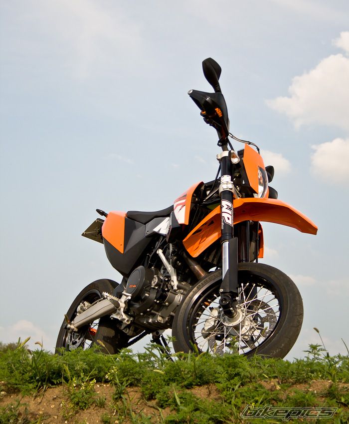 2008 KTM 690 SUPERMOTO | Picture 2116531 motorcycle photo