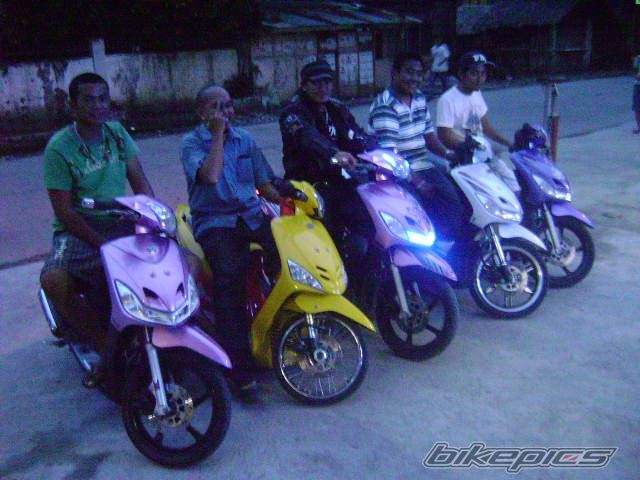 2011 YAMAHA MIO | Picture 2118050 motorcycle photo
