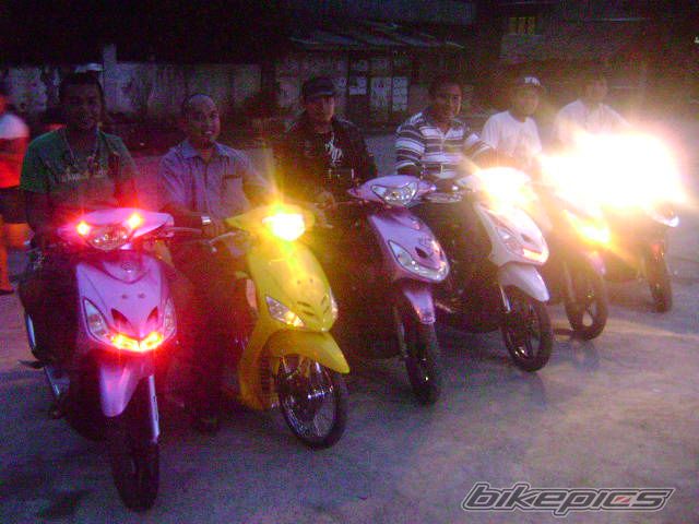 2011 YAMAHA MIO | Picture 2118051 motorcycle photo