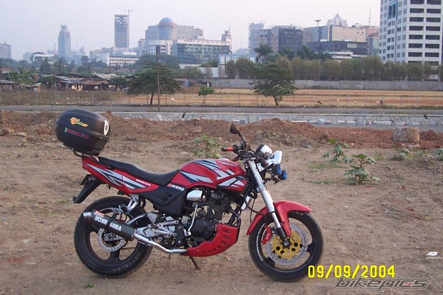 2003 ASTRA HONDA TIGER 2000 | Picture 211807 motorcycle photo