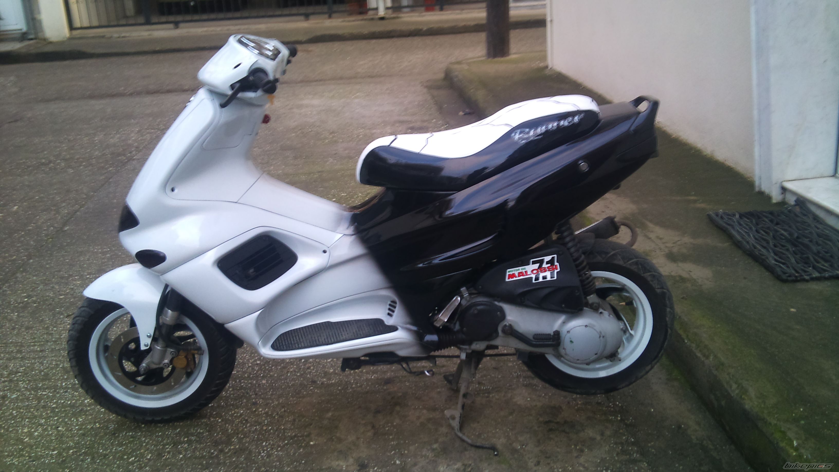 2011 GILERA RUNNER 50 | Picture 2118596 motorcycle photo