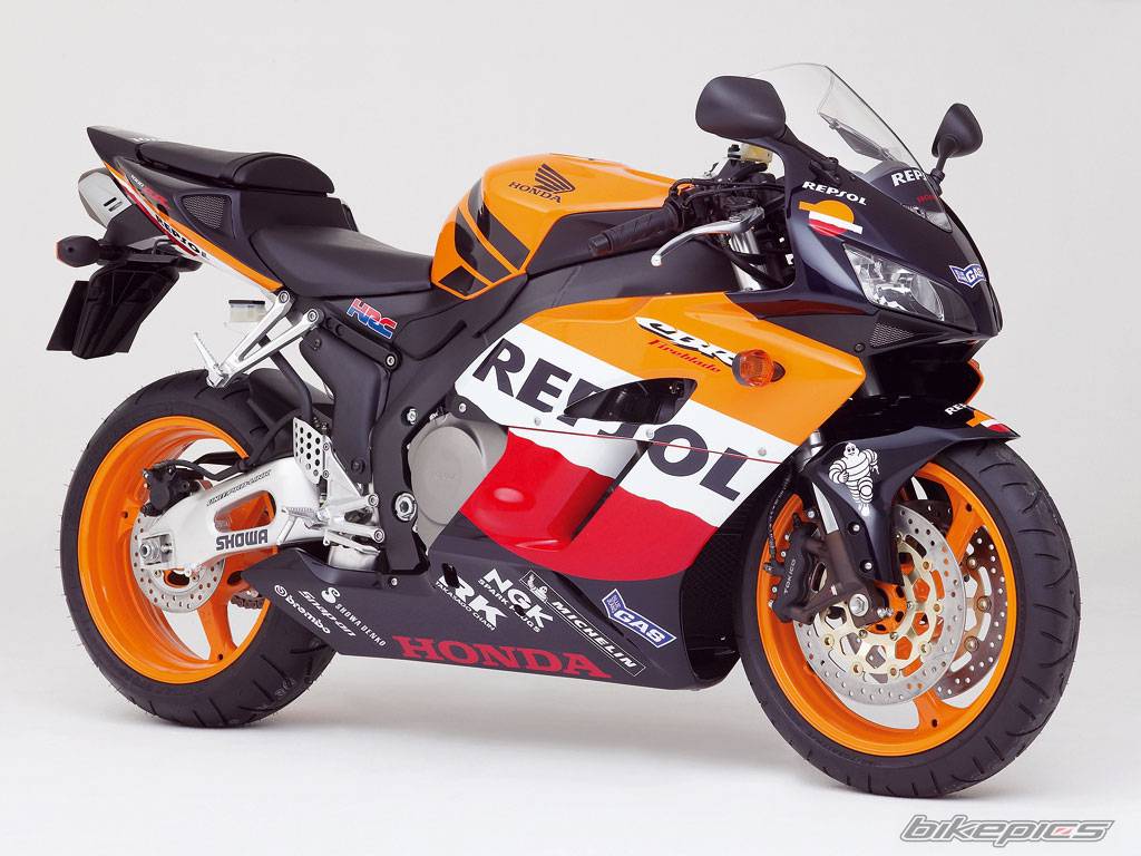 2005 HONDA CBR 1000  RR | Picture 211910 motorcycle photo