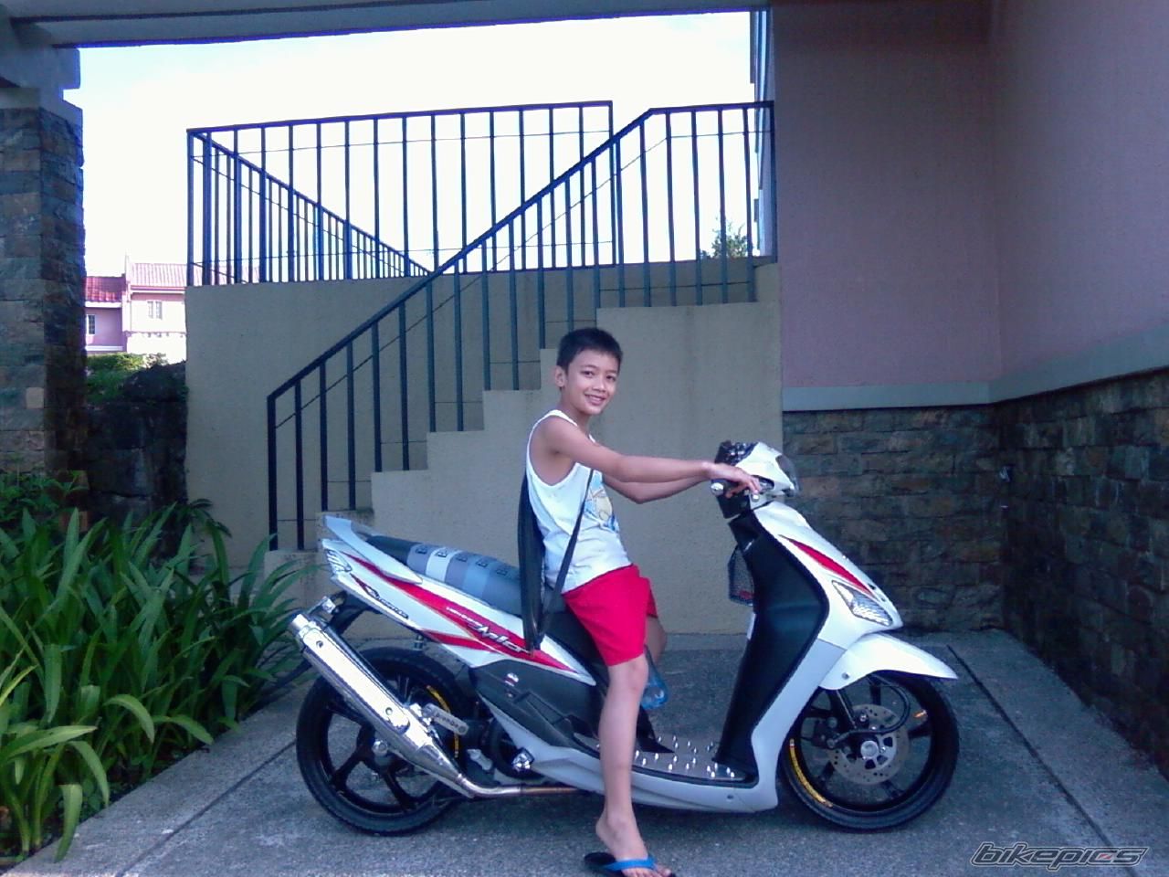 2009 YAMAHA MIO | Picture 2119396 motorcycle photo
