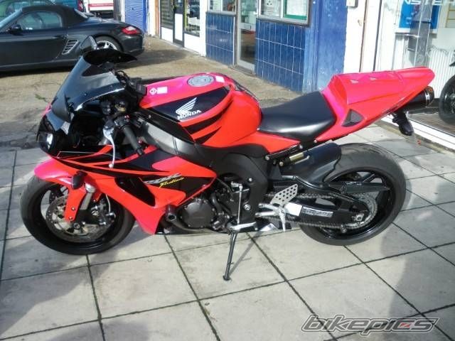 2006 HONDA CBR 1000  RR | Picture 2119422 motorcycle photo