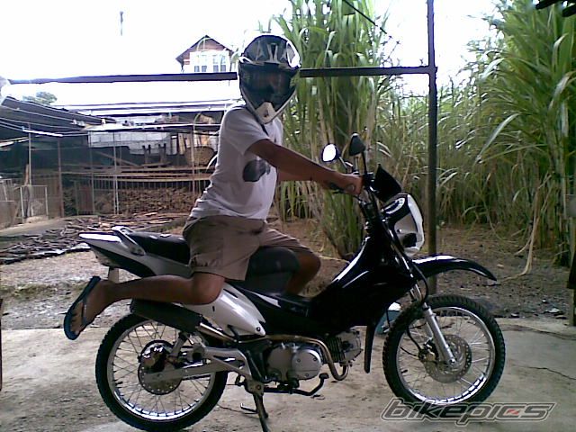 2010 HONDA XRM 125 OFFROAD | Picture 2121461 motorcycle photo