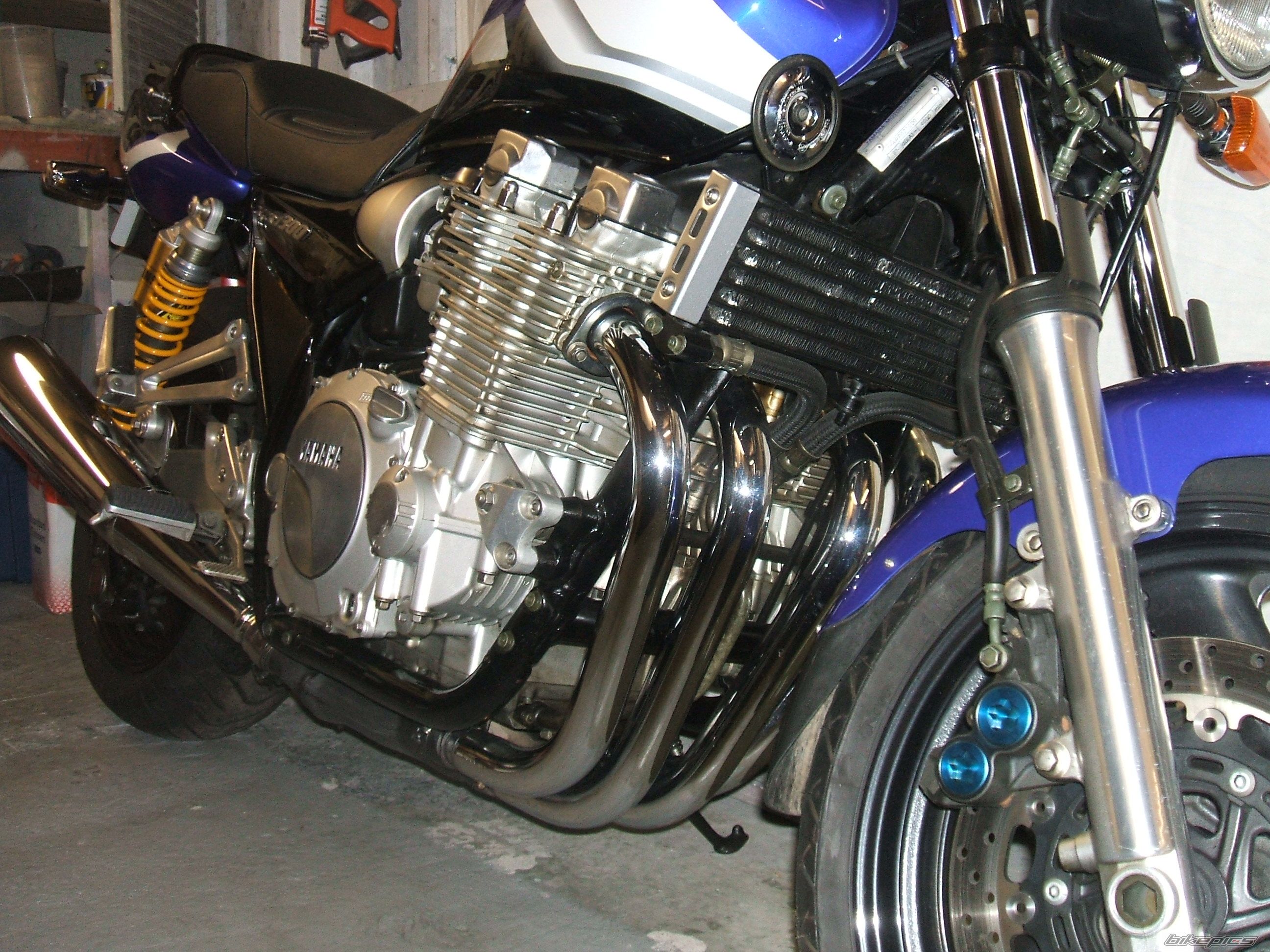 2001 YAMAHA XJR 1300 | Picture 2121989 motorcycle photo
