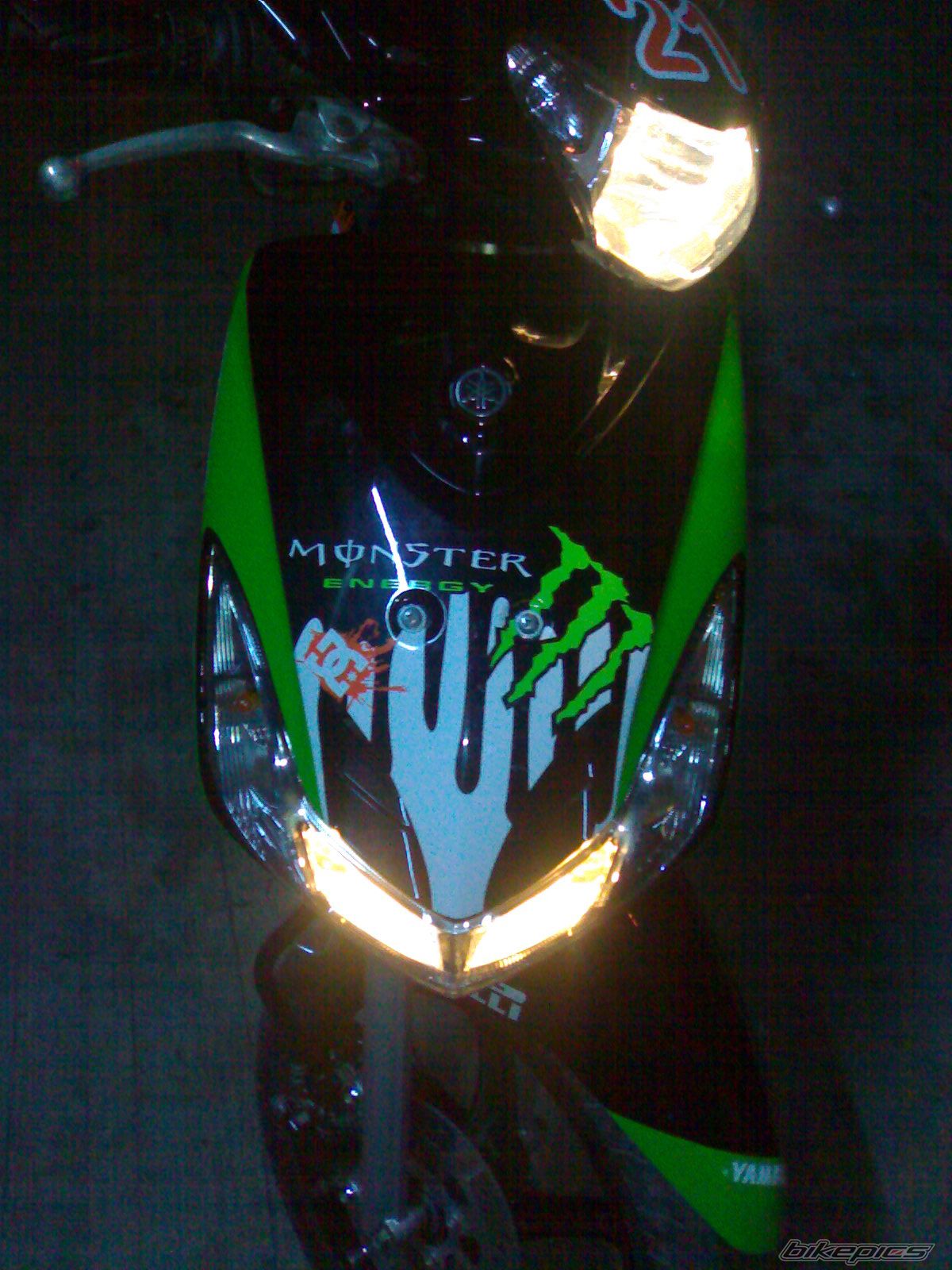 2011 YAMAHA MIO | Picture 2122147 motorcycle photo