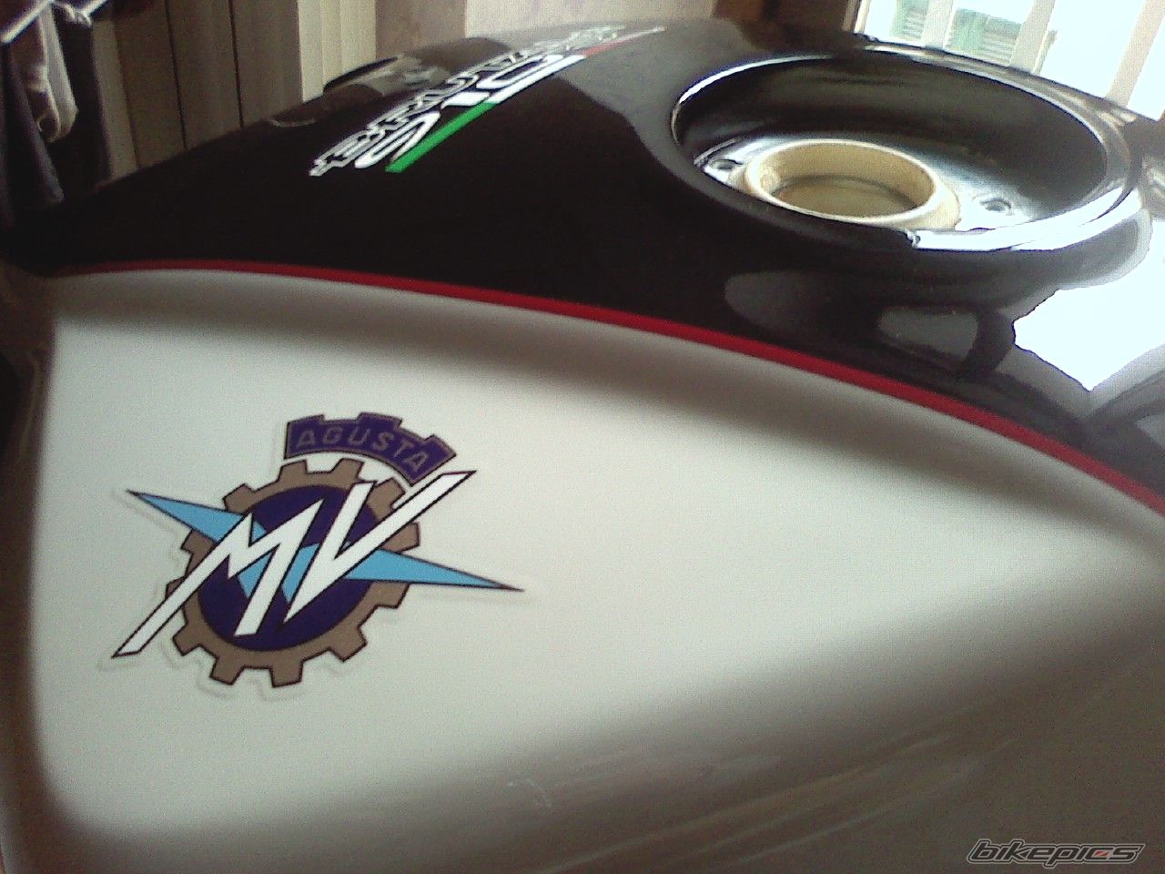 2008 MV AGUSTA BRUTALE 910 S | Picture 2122981 motorcycle photo
