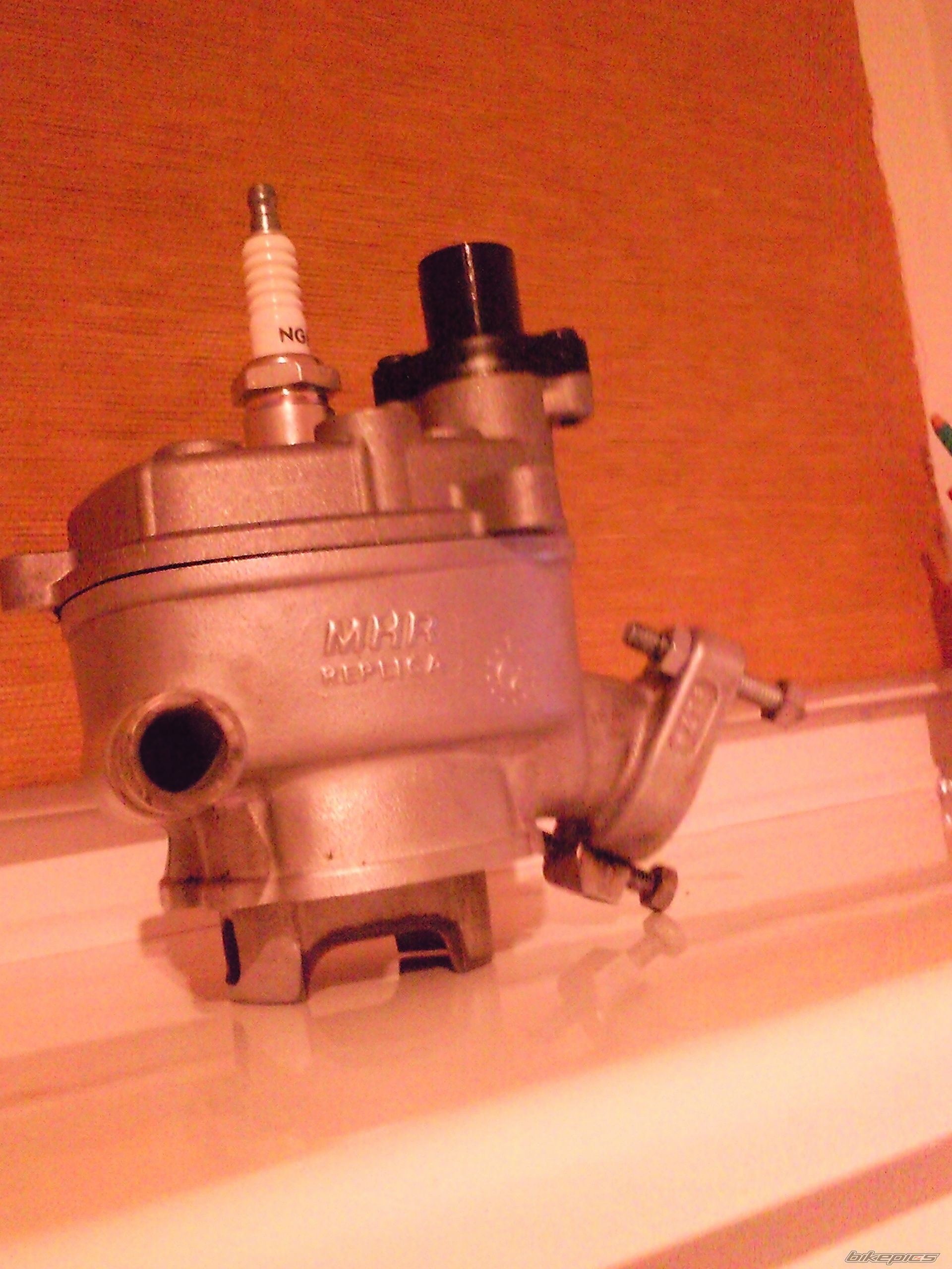 2009 PEUGEOT SPEEDFIGHT2 50 | Picture 2123985 motorcycle photo