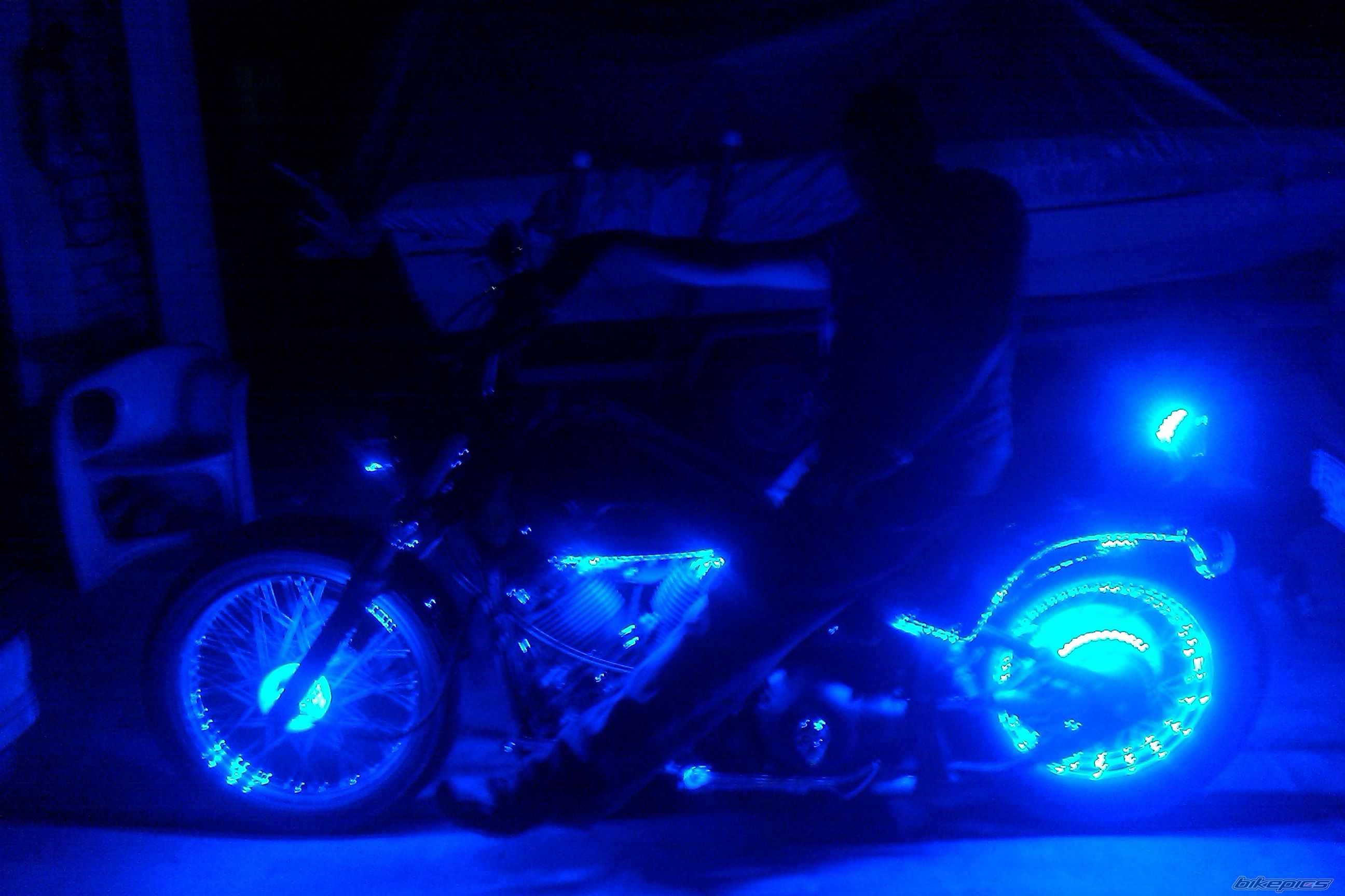 2005 YAMAHA XVS 650 V STAR | Picture 2124094 motorcycle photo