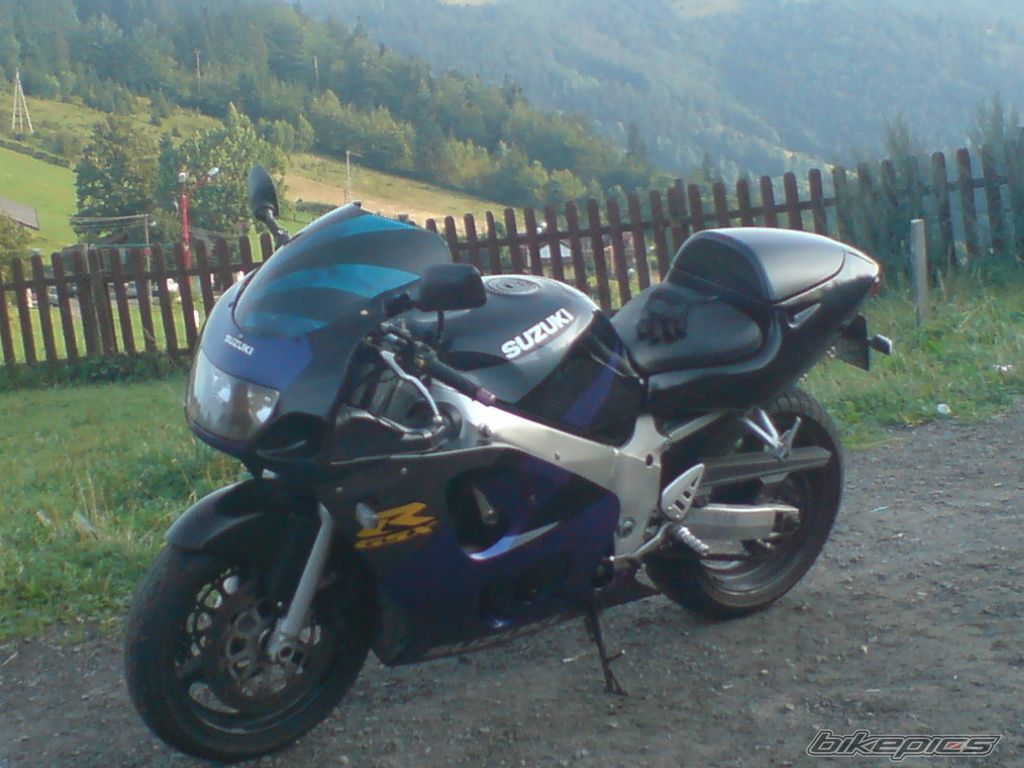 1997 SUZUKI GSX R 600 | Picture 2125473 motorcycle photo