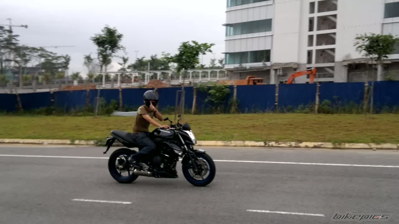 2010 KAWASAKI ER 6N | Picture 2127859 motorcycle photo