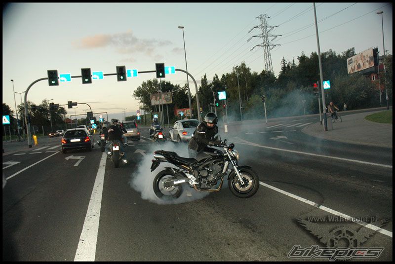 2005 YAMAHA FZ6N | Picture 2128084 motorcycle photo