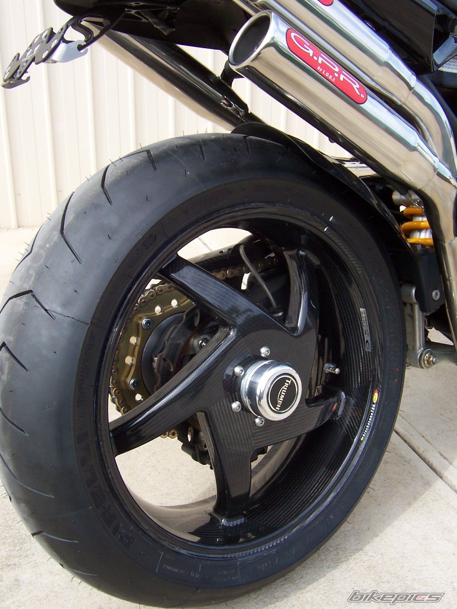 2007 TRIUMPH SPEED TRIPLE | Picture 2128641 motorcycle photo