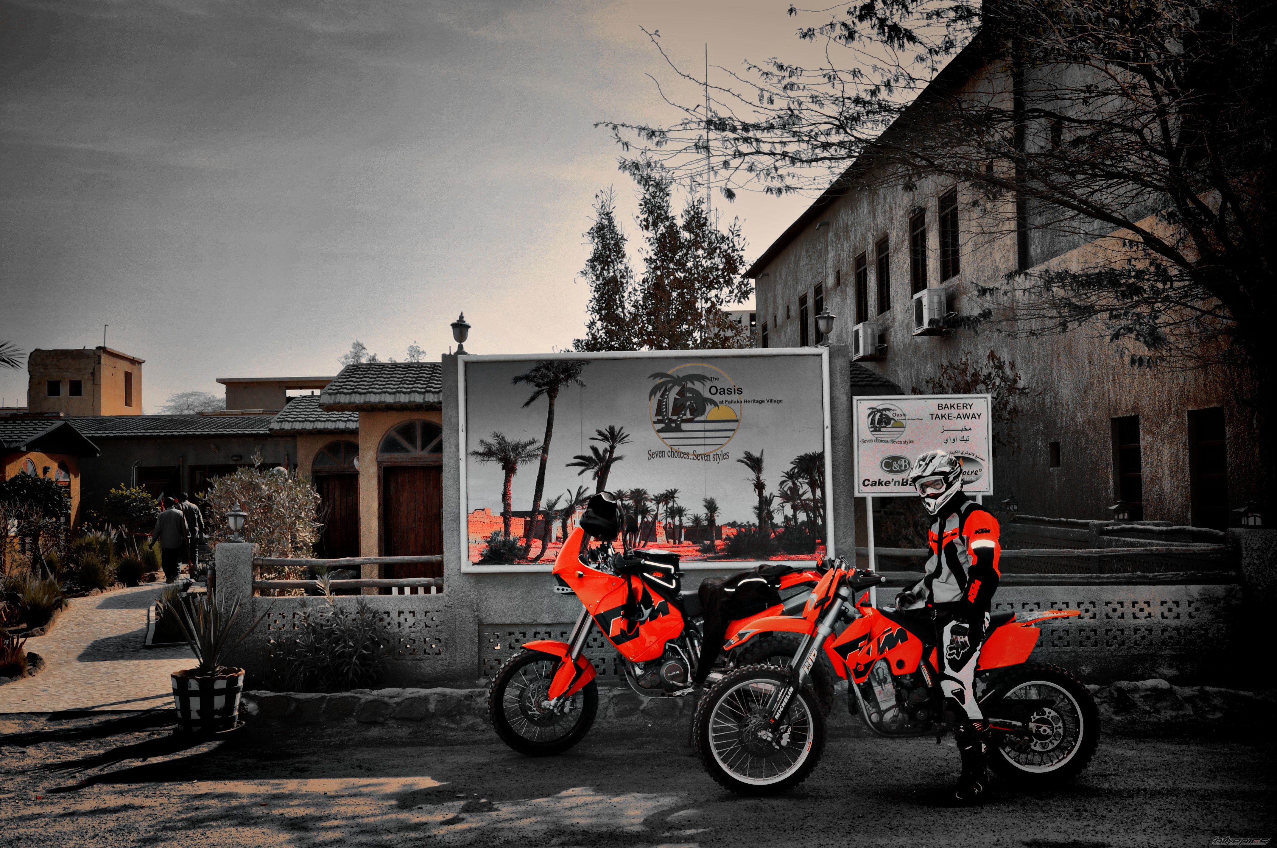 2010 KTM 640 ADVENTURE R | Picture 2129044 motorcycle photo