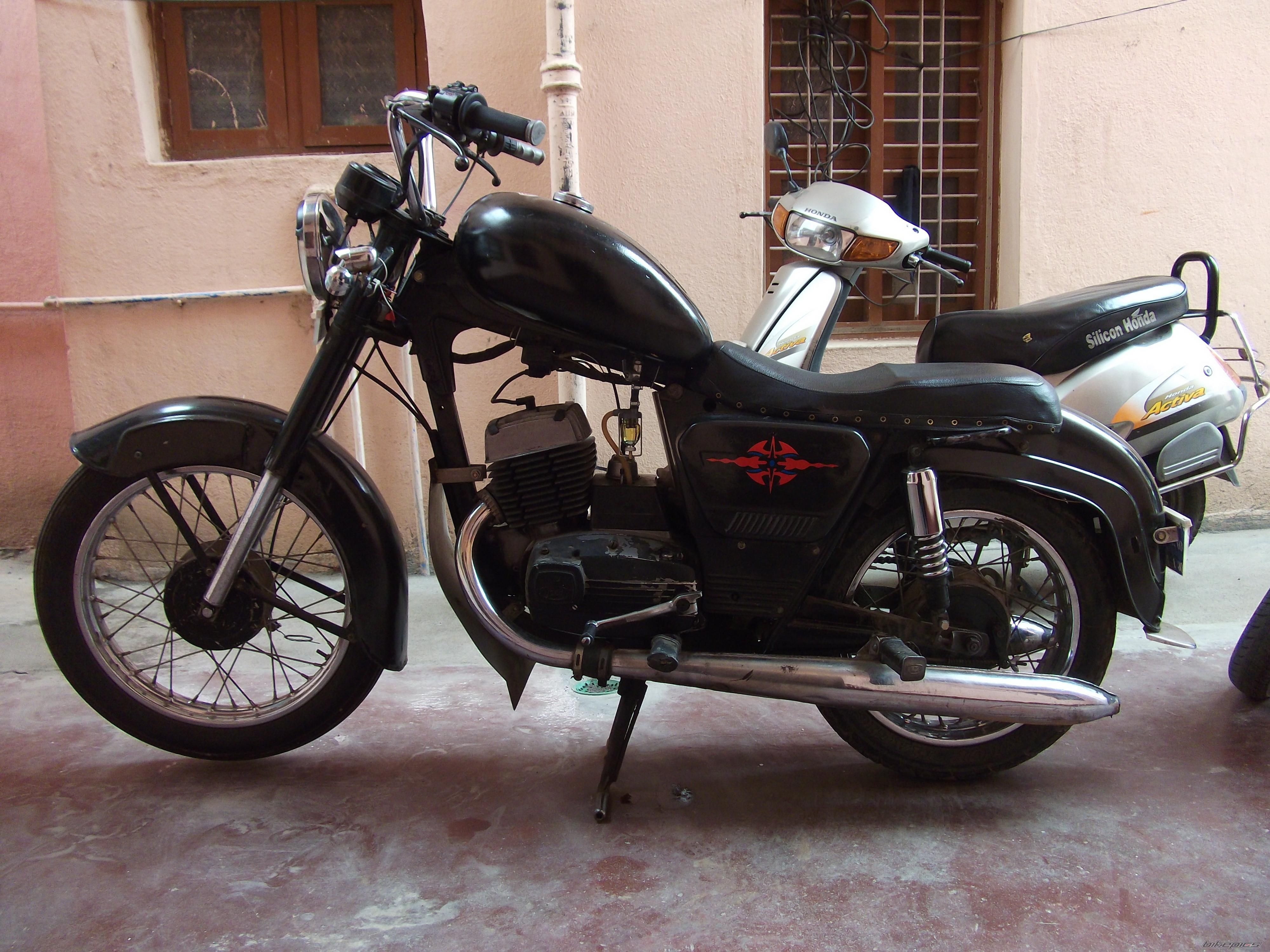 1995 JAWA YEZDI ROADKING | Picture 2129257 motorcycle photo